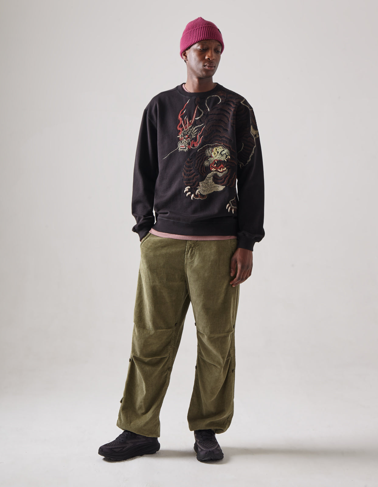4545 Nekomata Embroidered Crew Sweat Black