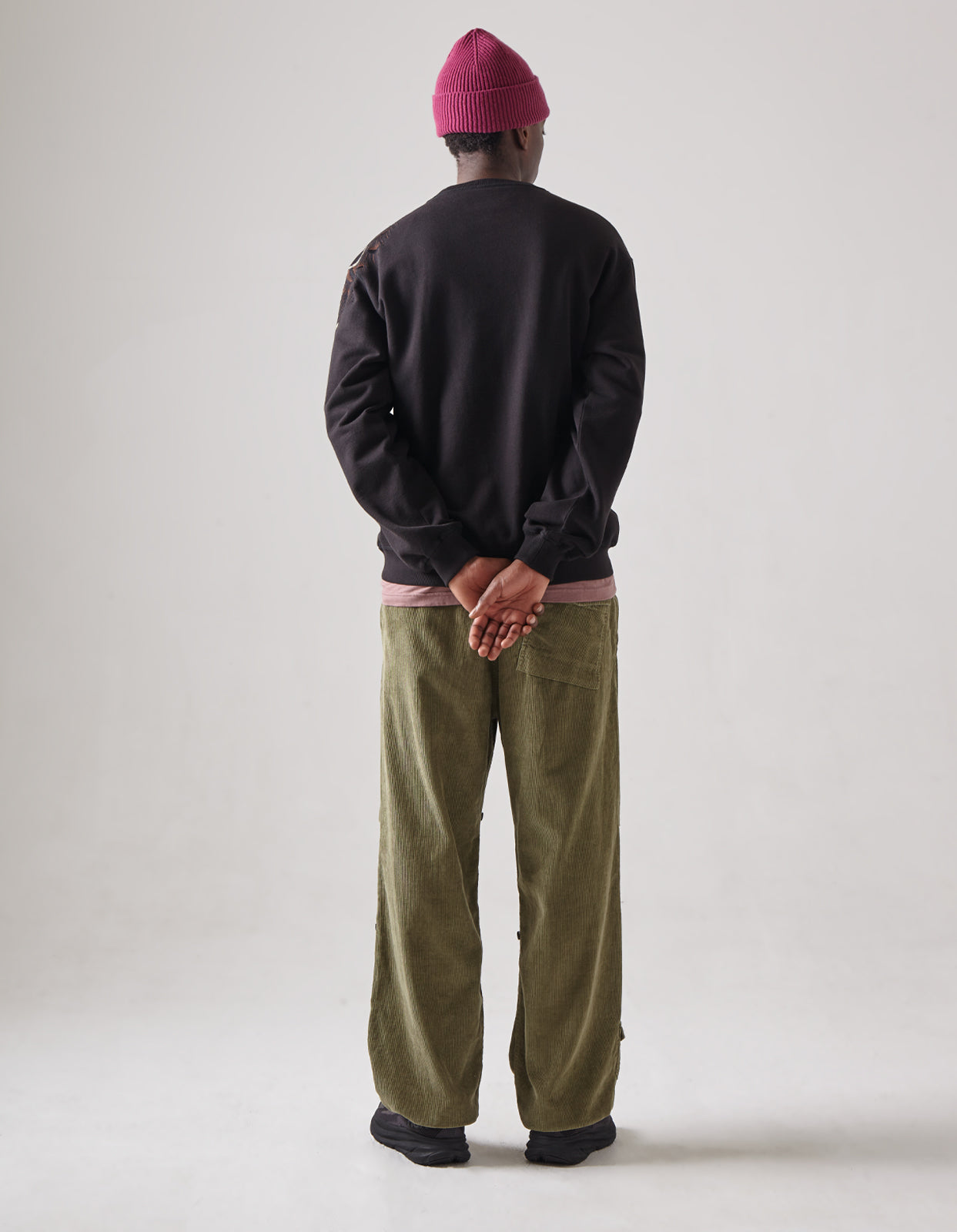 4545 Nekomata Embroidered Crew Sweat Black