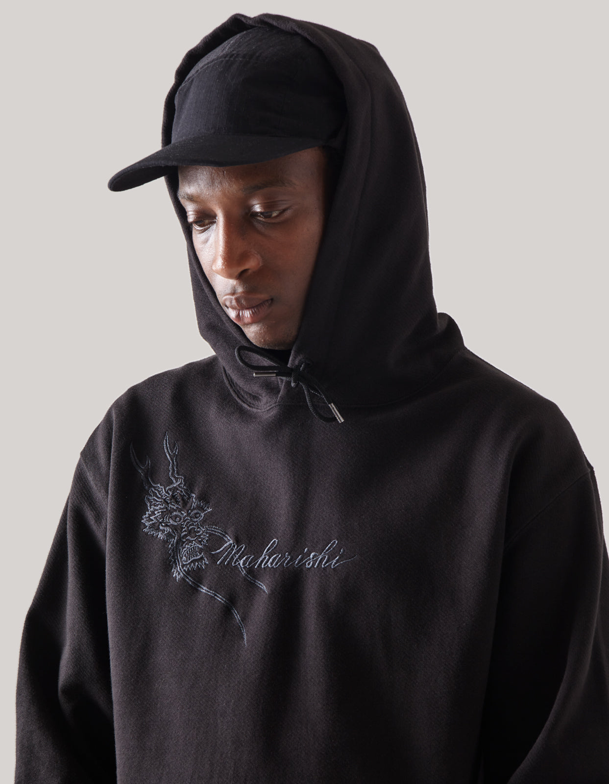 4539 Sue-Ryu Tonal Hooded Sweat Black