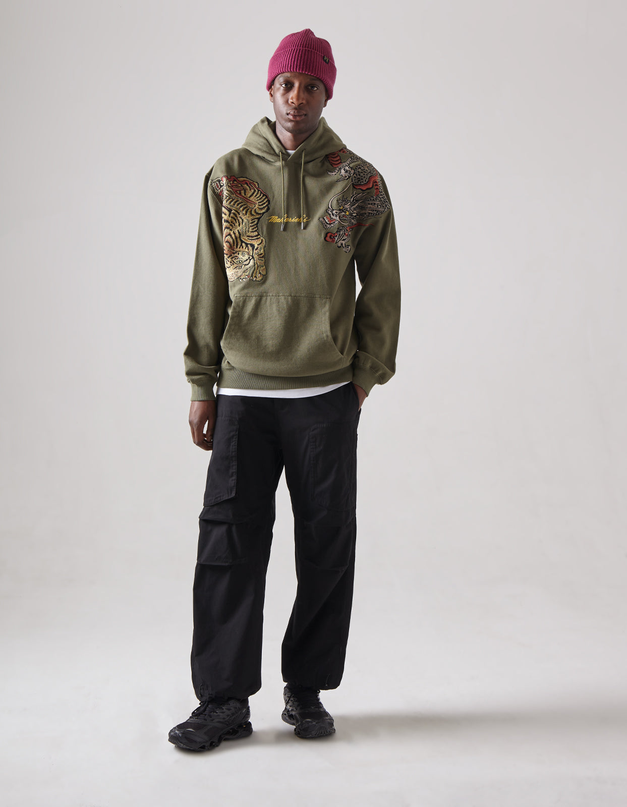 4573 Ying & Yang Hooded Sweat Olive OG-107F