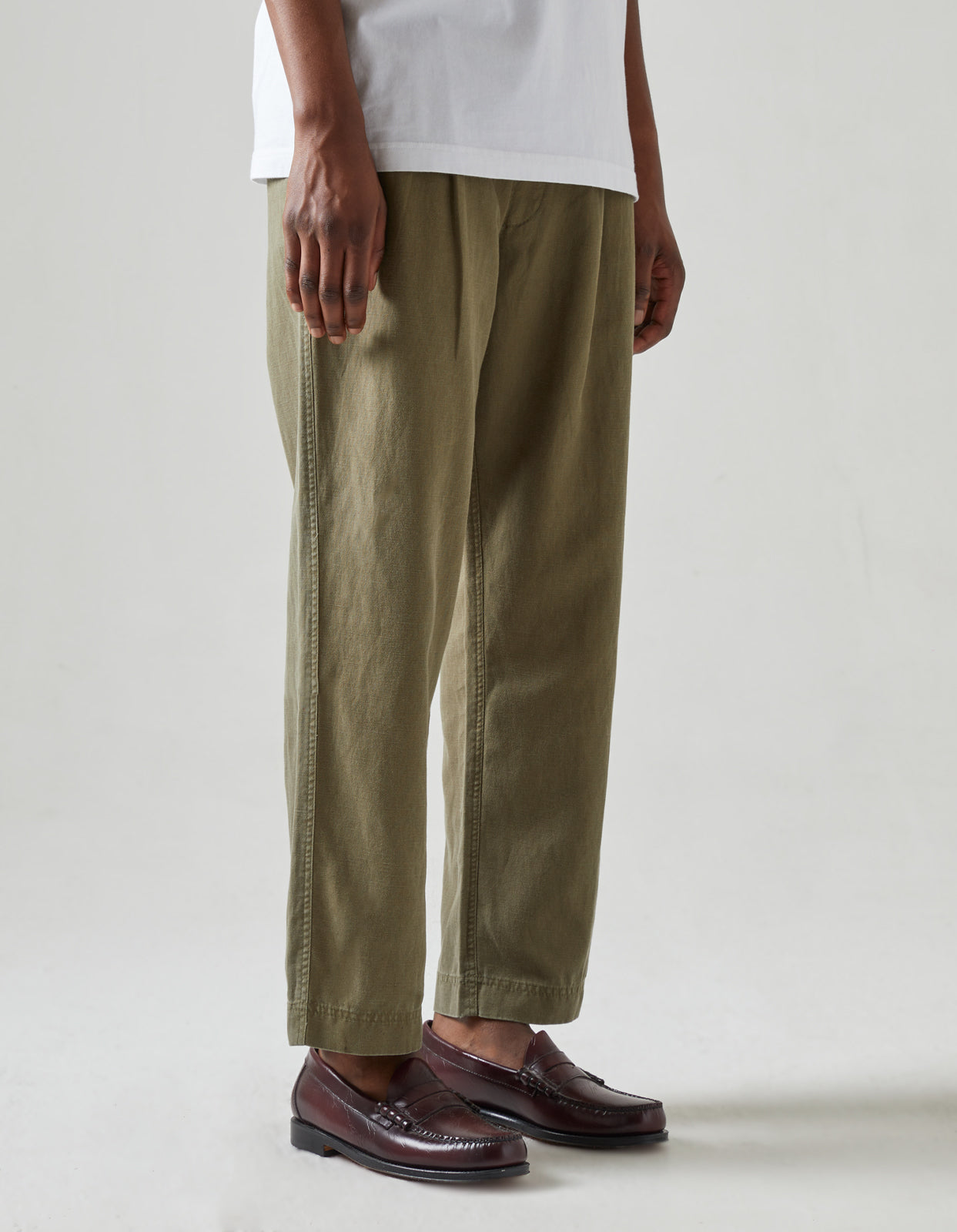 4604 Hemp U.S. Chino · Loose Olive OG-107F