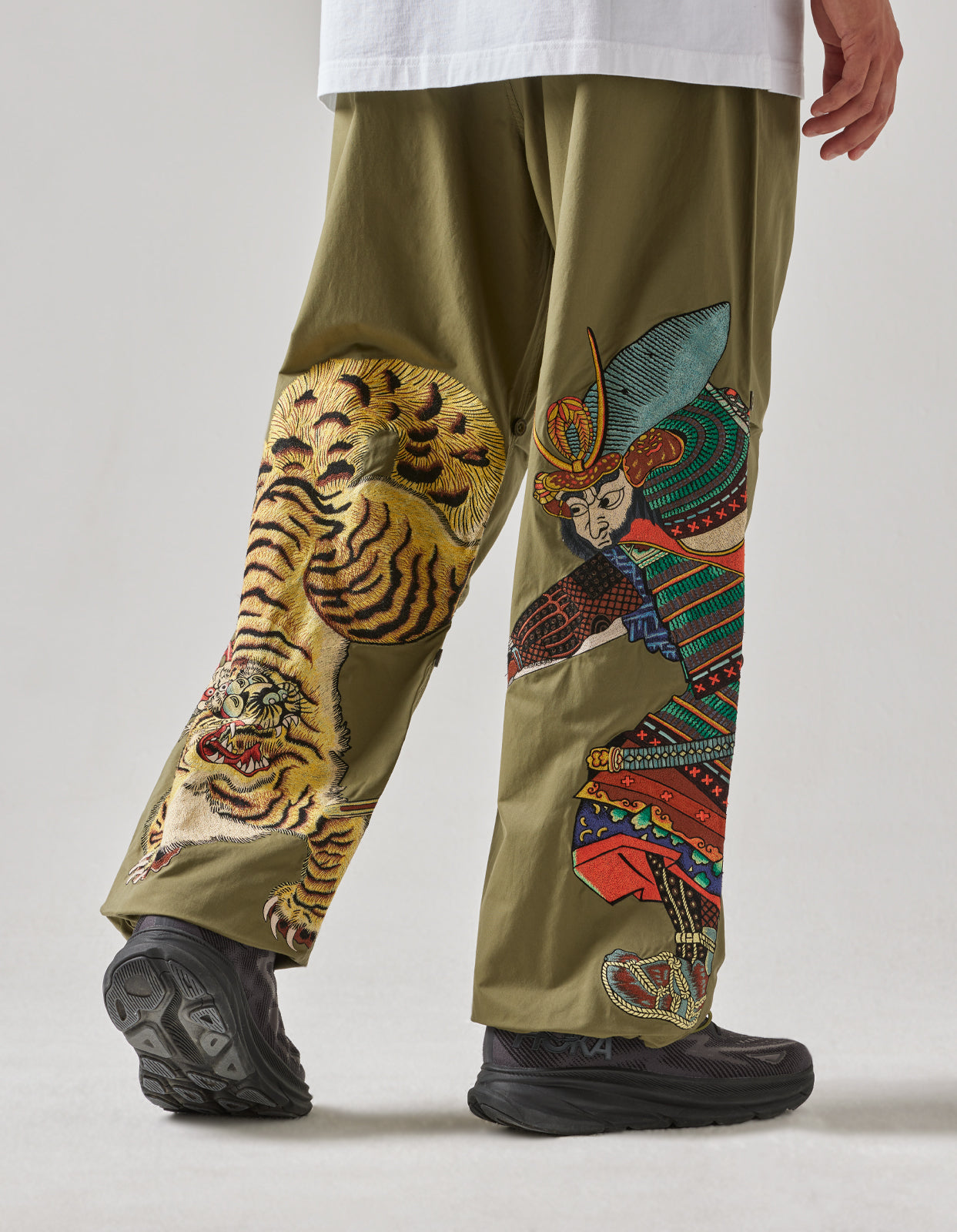 4546 Tiger Vs Samurai Loose Snopants® Olive OG-107F