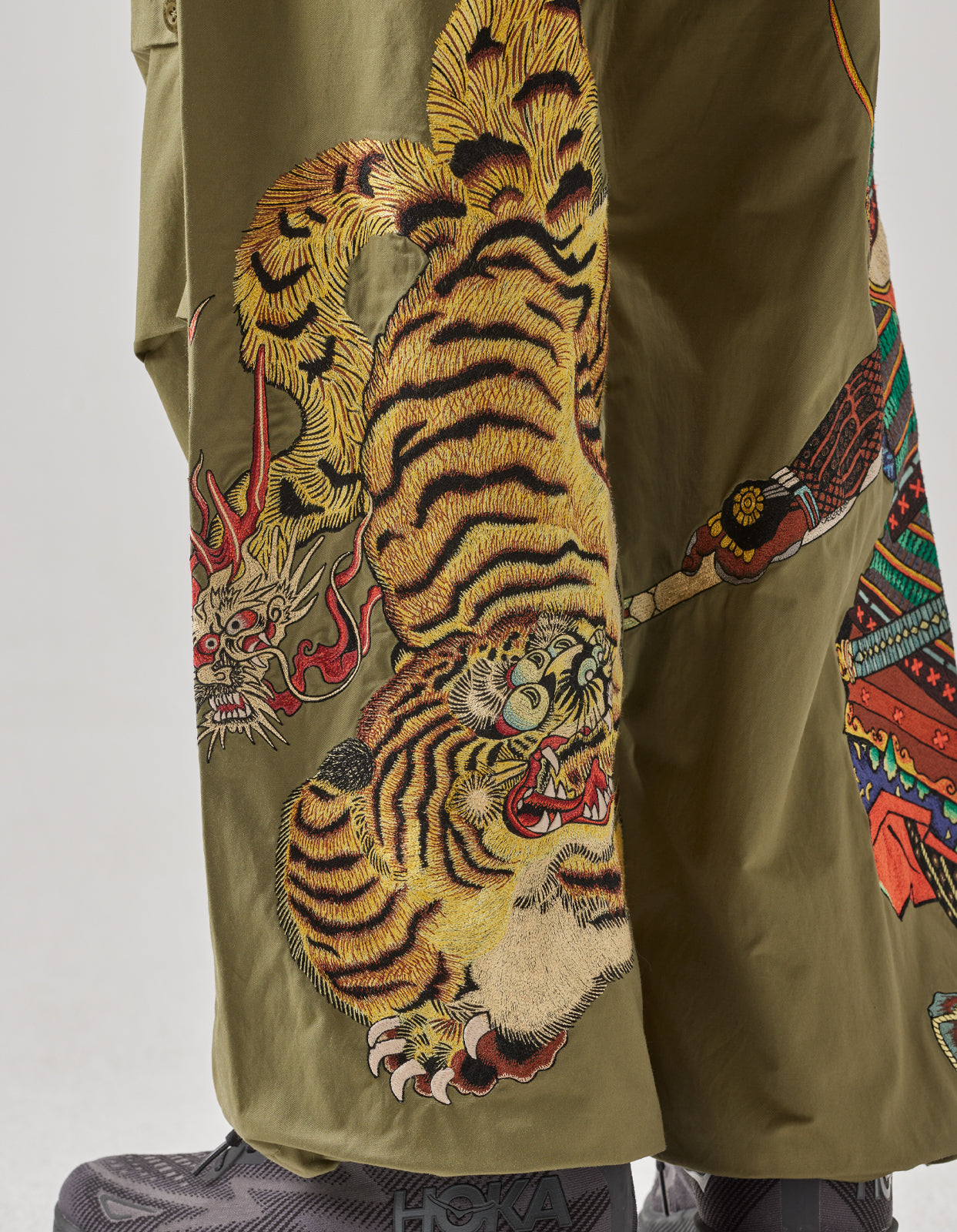 4546 Tiger Vs Samurai Loose Snopants® Olive OG-107F