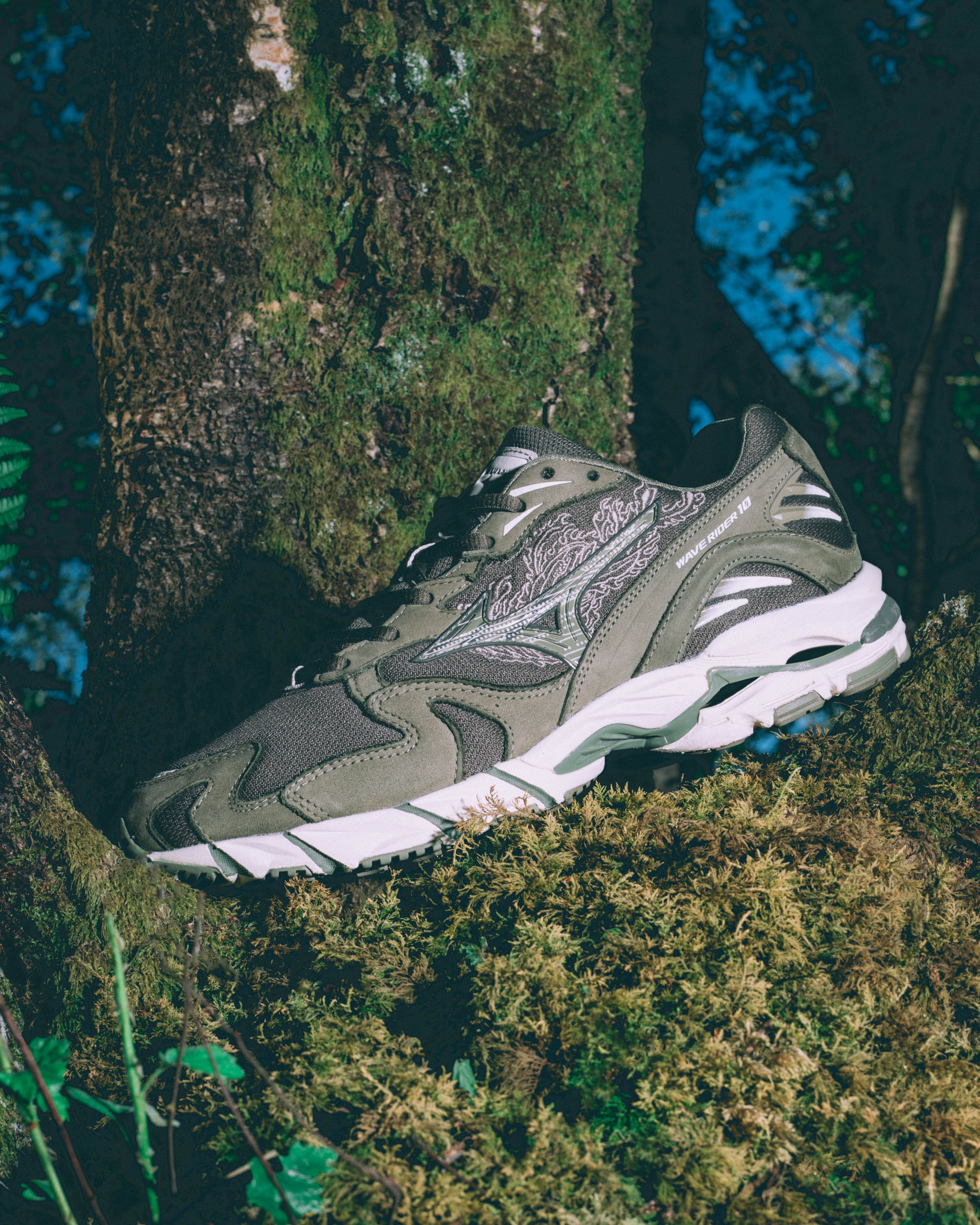 Maharishi Mizuno Fire Phoenix Wave Rider 10 RE-RELEASE