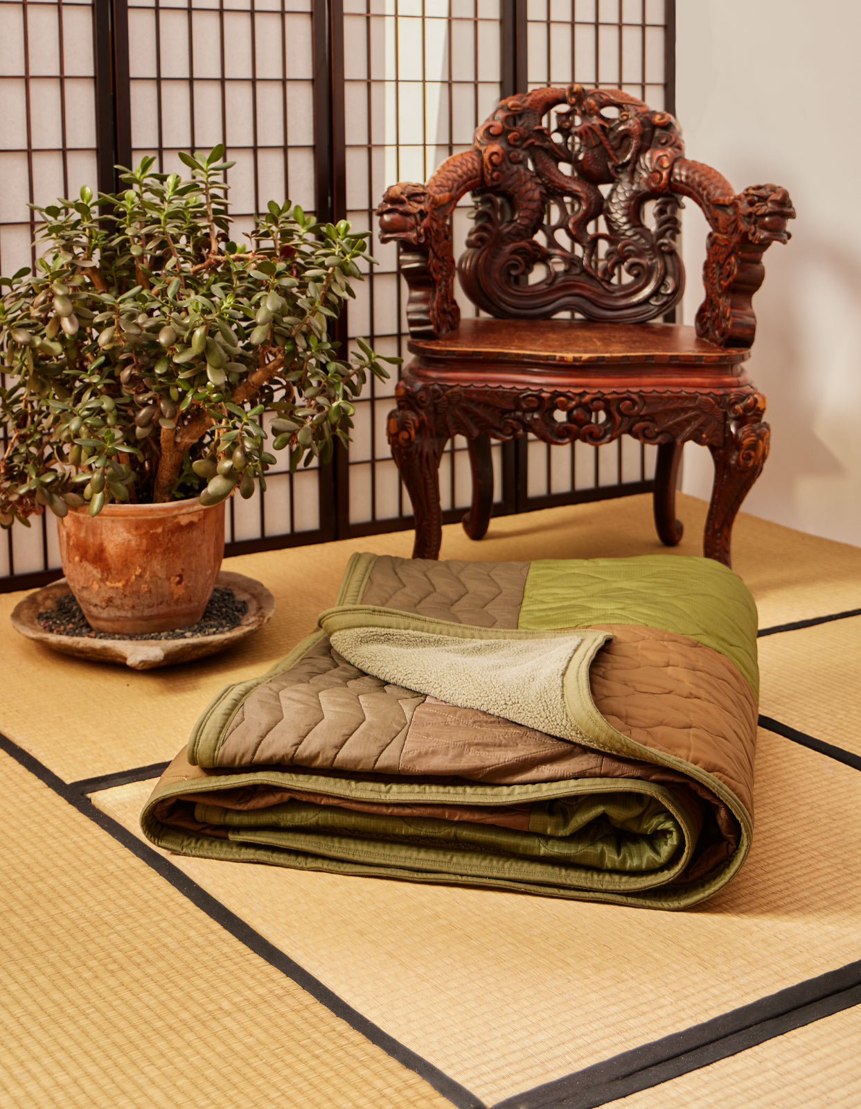 7030 Triquilted Bed Blanket · Military Surplus Olive