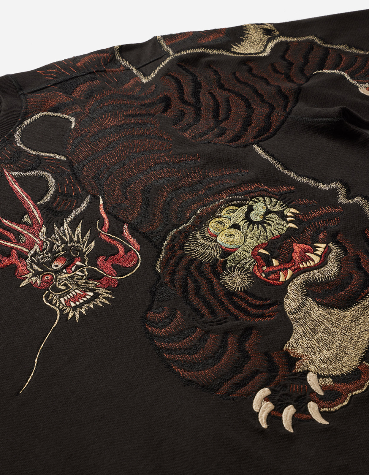 4545 Nekomata Embroidered Crew Sweat Black