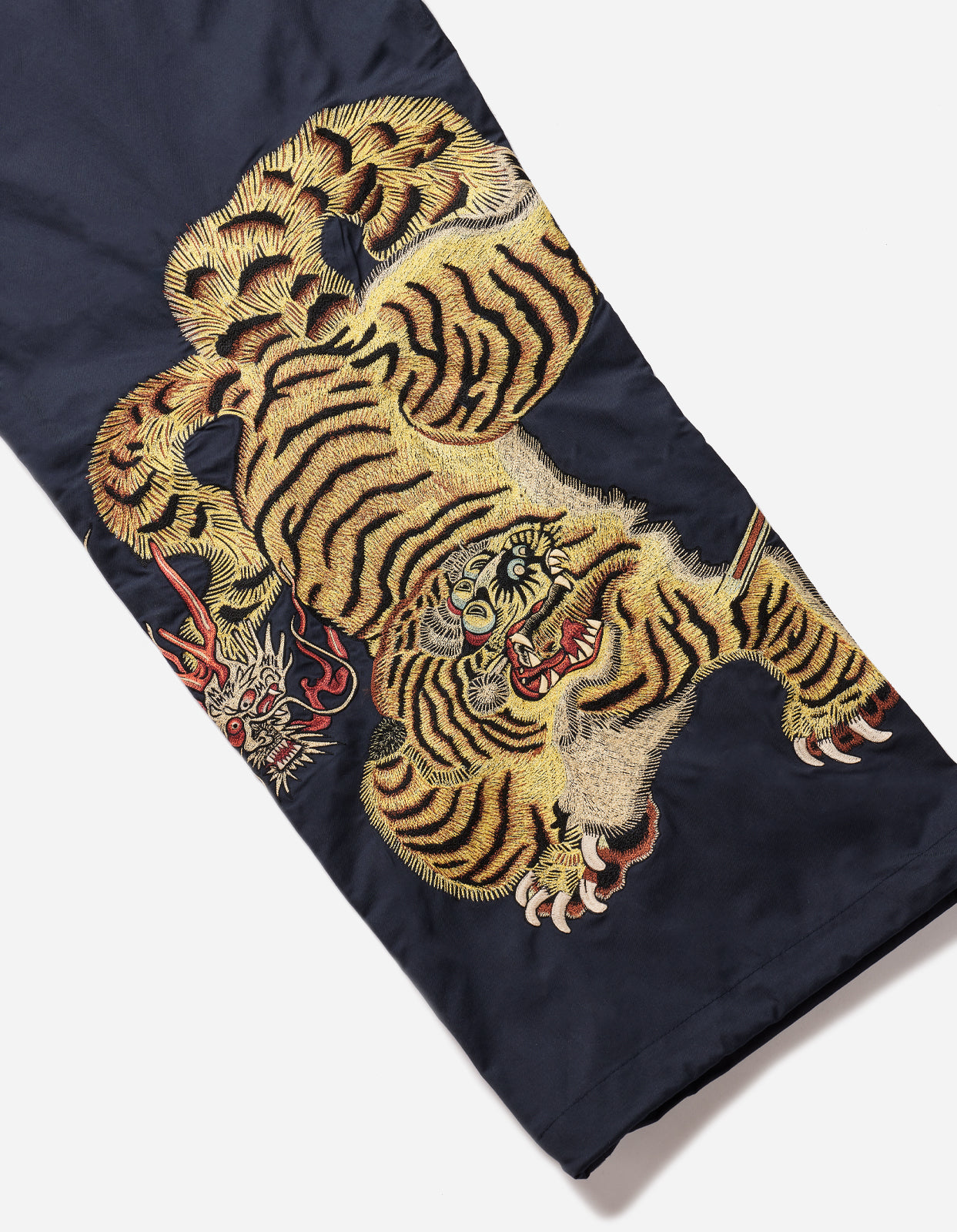 4546 Tiger Vs Samurai Loose Snopants® Navy