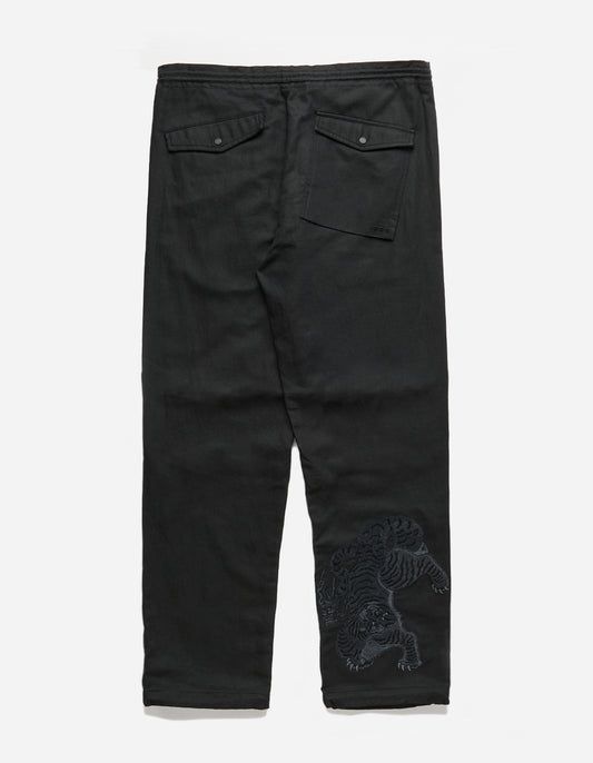 4581 Tiger Embroidered Straight Snopants® Black