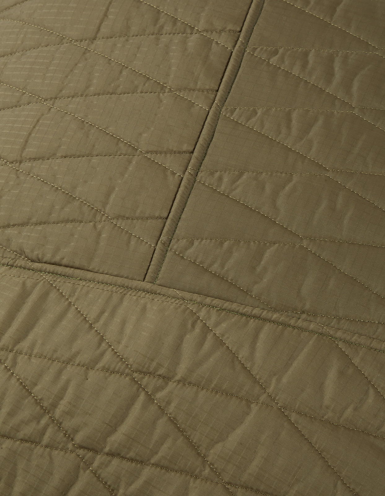 6426 XL TriQuilted Cushion · Vintage Military Surplus Olive