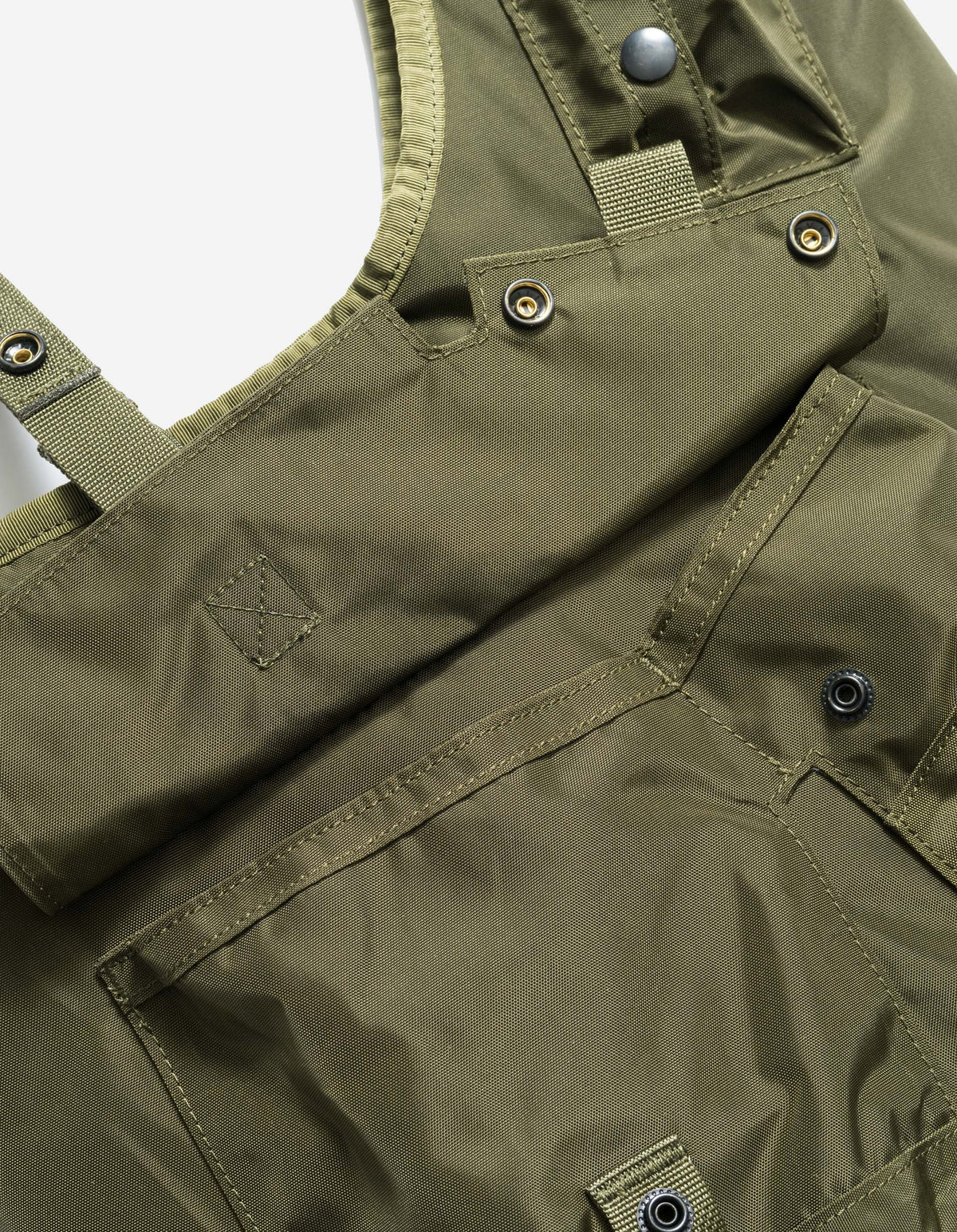 1113 Maha M.A.L.I.C.E. Monk Sling Bag Olive