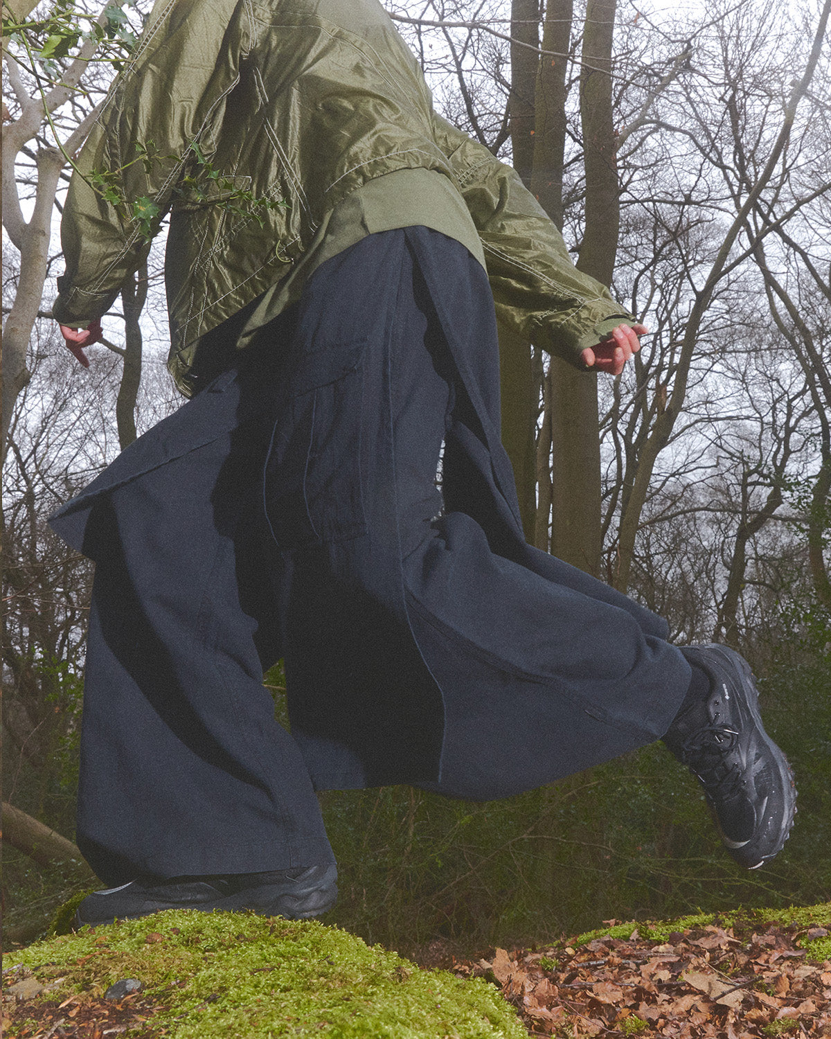 4588 Asym Cargo Hakama Pants Black