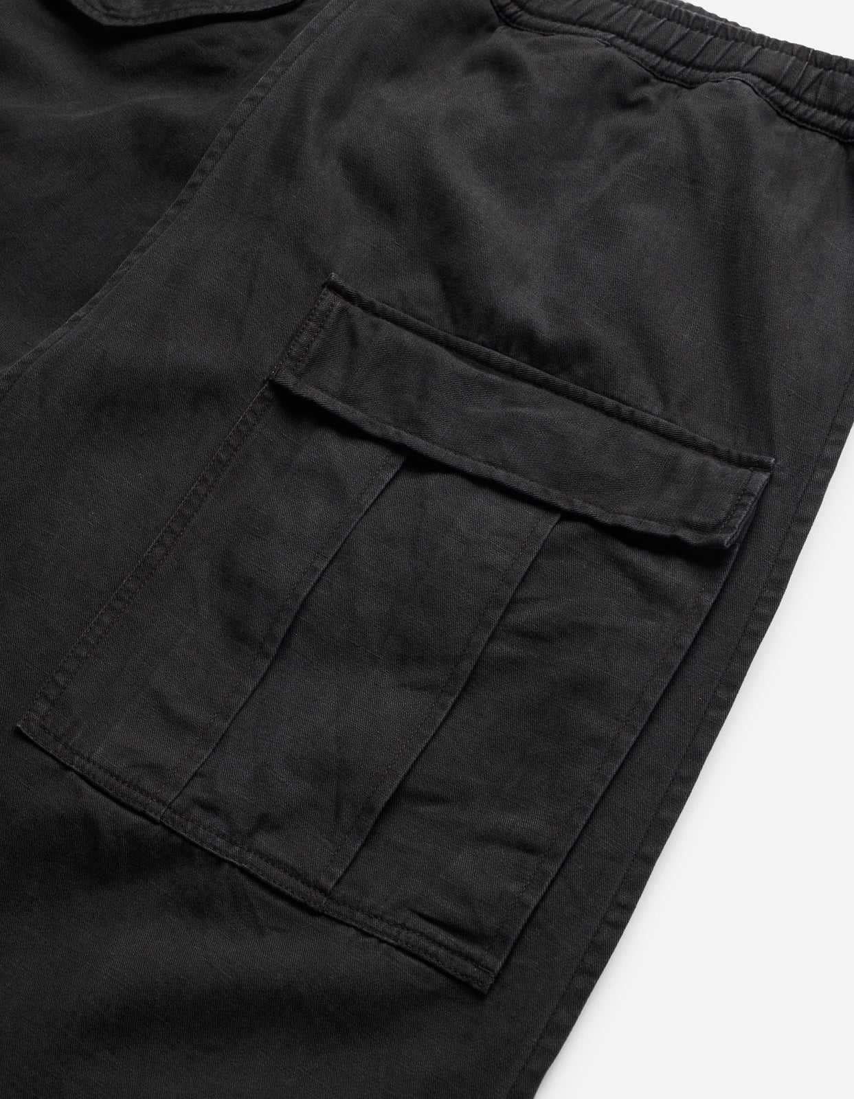 7398 WR Asym Cargo Hakama Pants Black