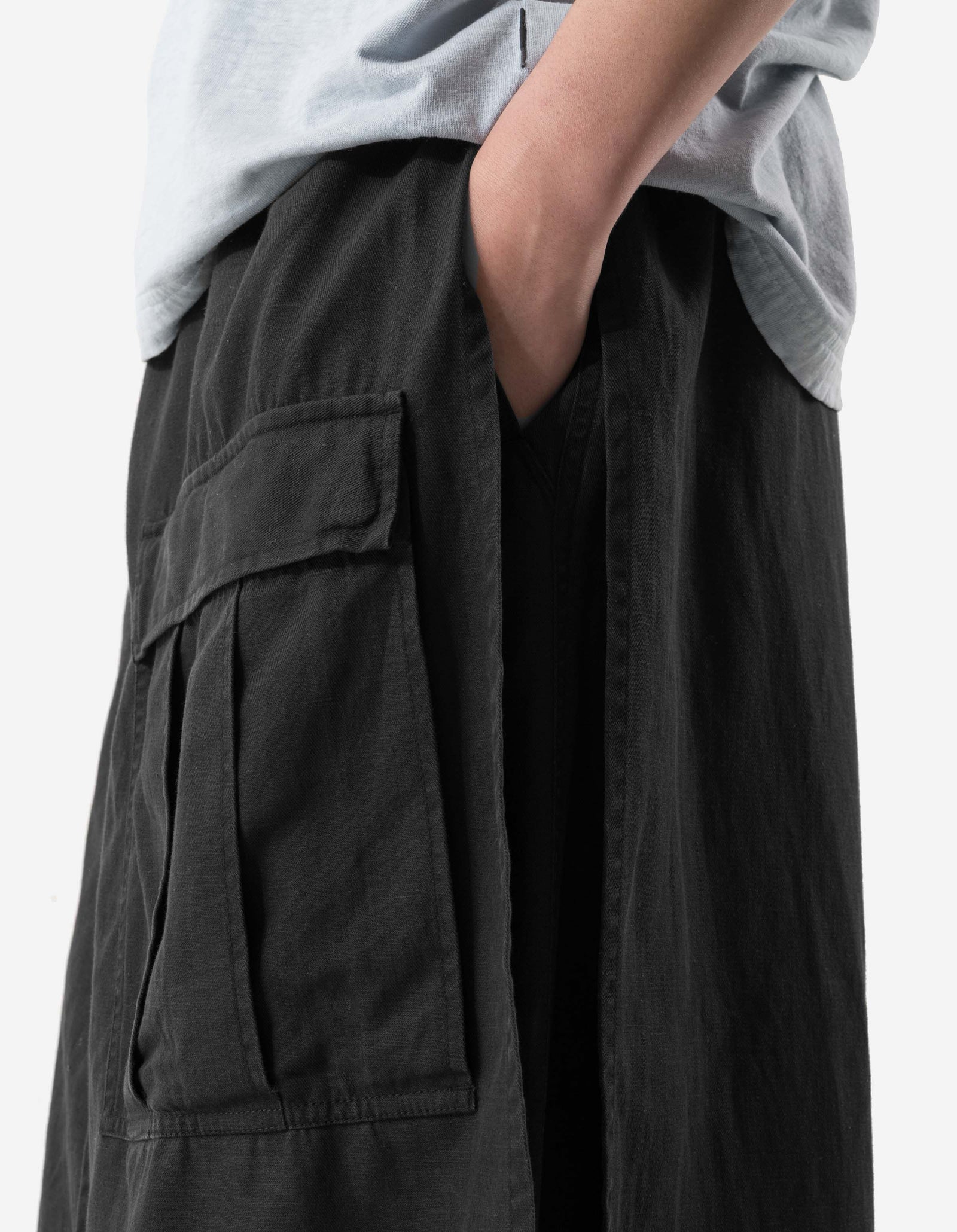 4588 Asym Cargo Hakama Pants Black