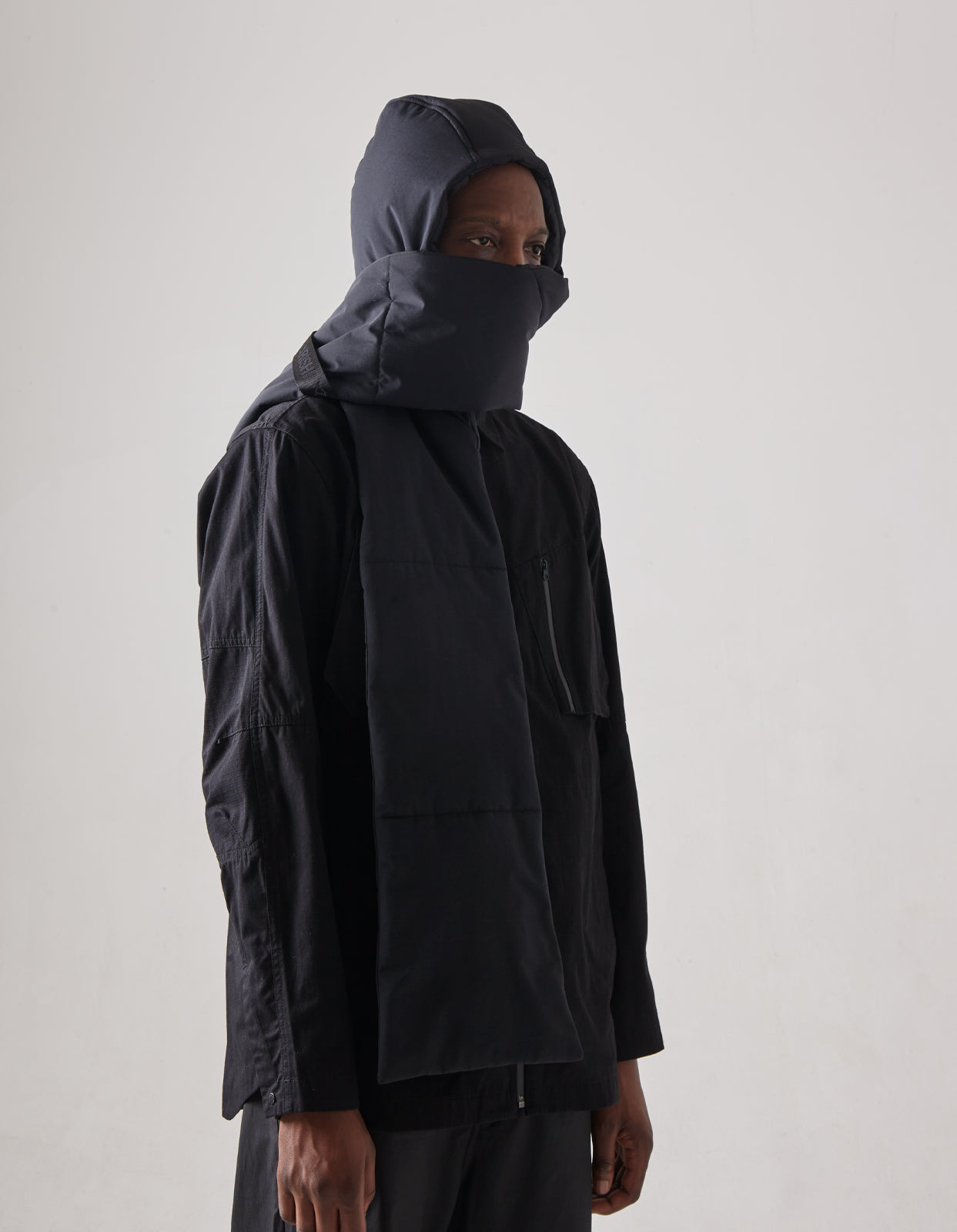 4619 Primaloft® Padded Hooded Scarf Black