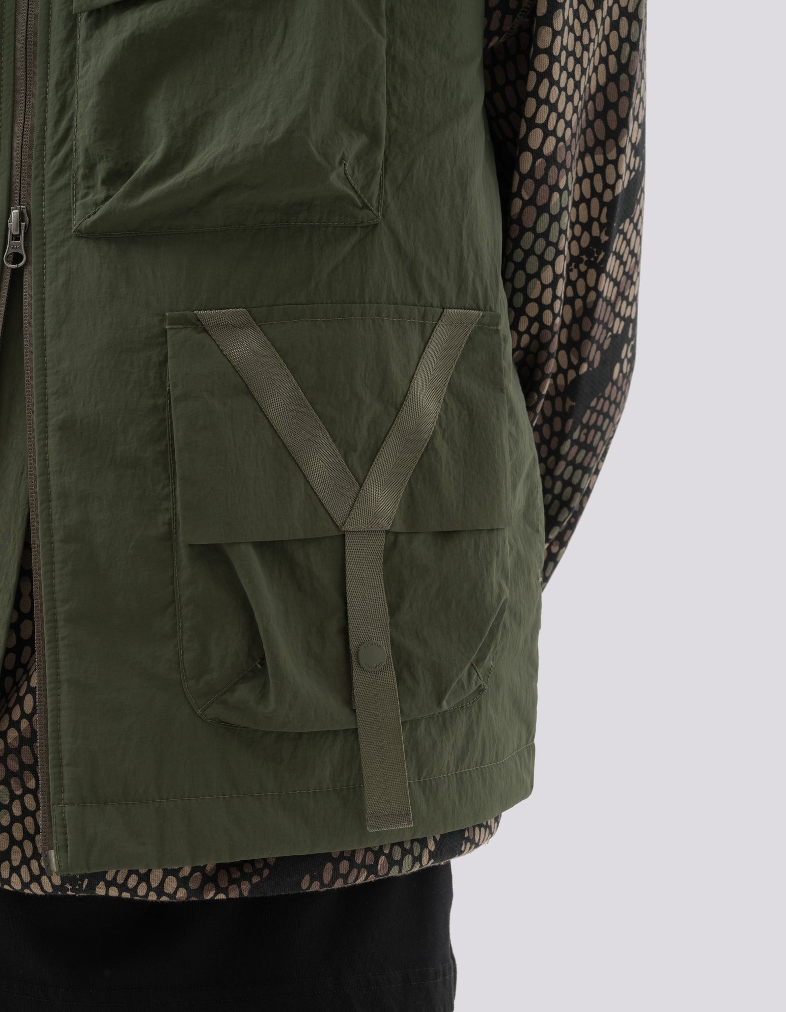 5038 Veg Dyed Tech Cargo Vest Olive