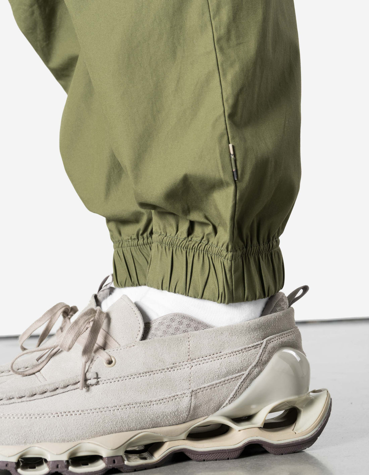 5305 Asym Track Pants Olive OG-107F