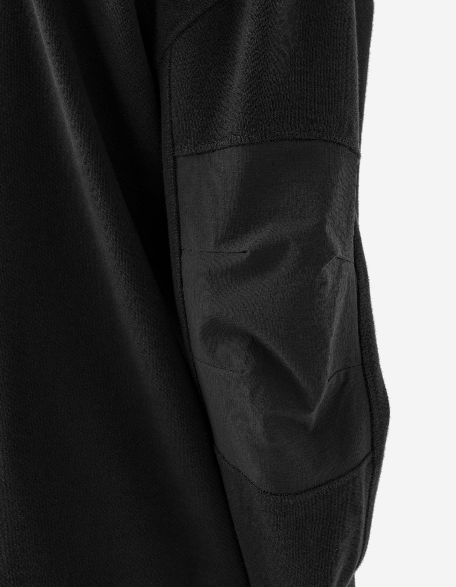 6208 Maha Reflective Hooded Sweat Black