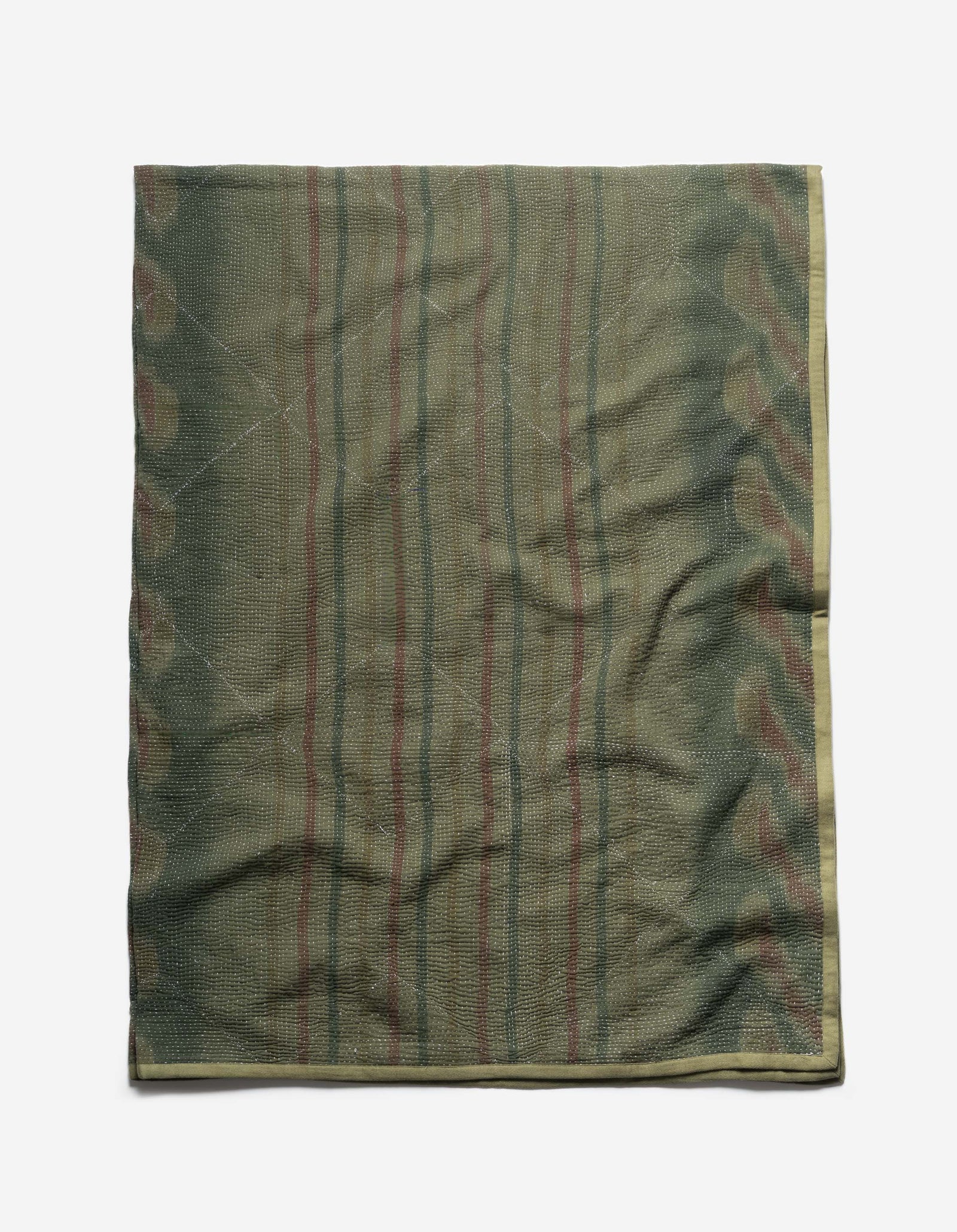 7196 Upcycled Blanket Olive