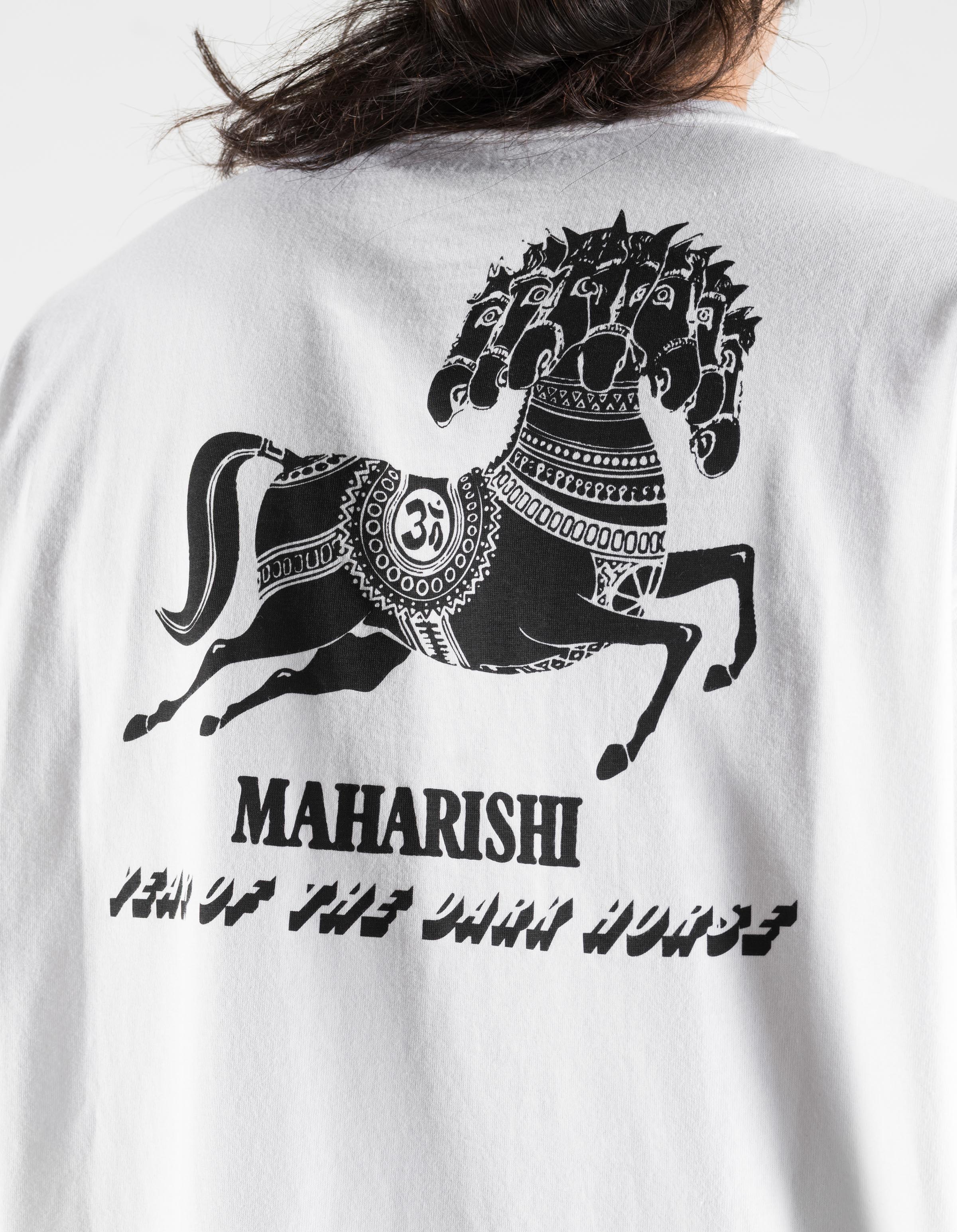 7463 Year of the Dark Horse S/S T-Shirt White – Maharishi