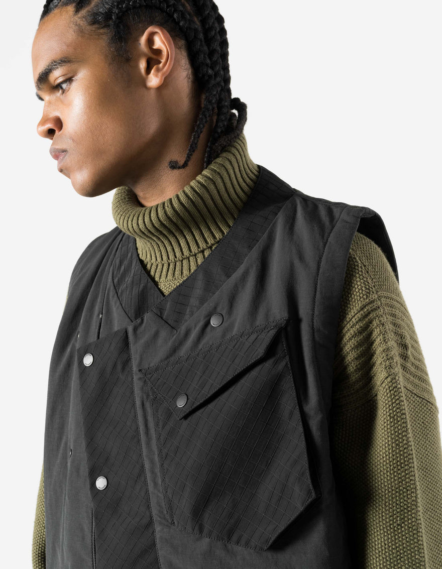 7581 DWR Hemp Light Padded Asym Vest Black