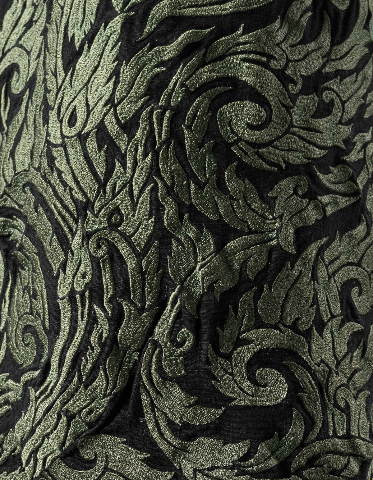 7688 Thai Temple Hakama Black