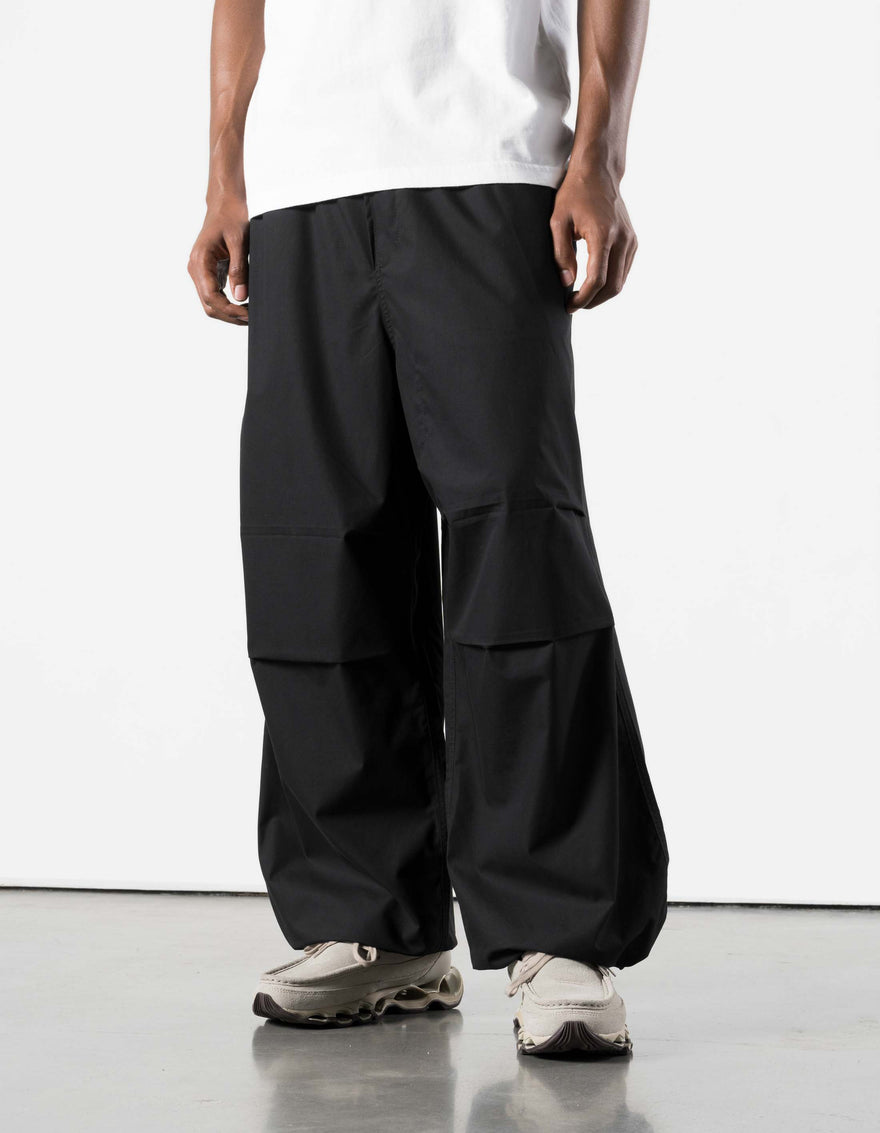 7699 Maha Overpants Black