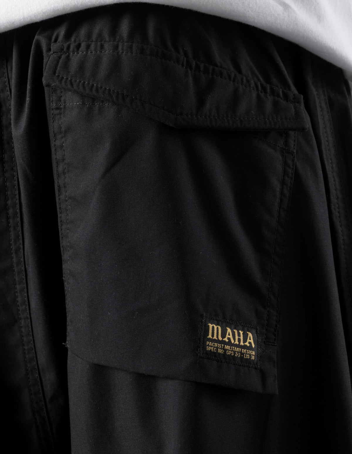 7699 Maha Overpants Black