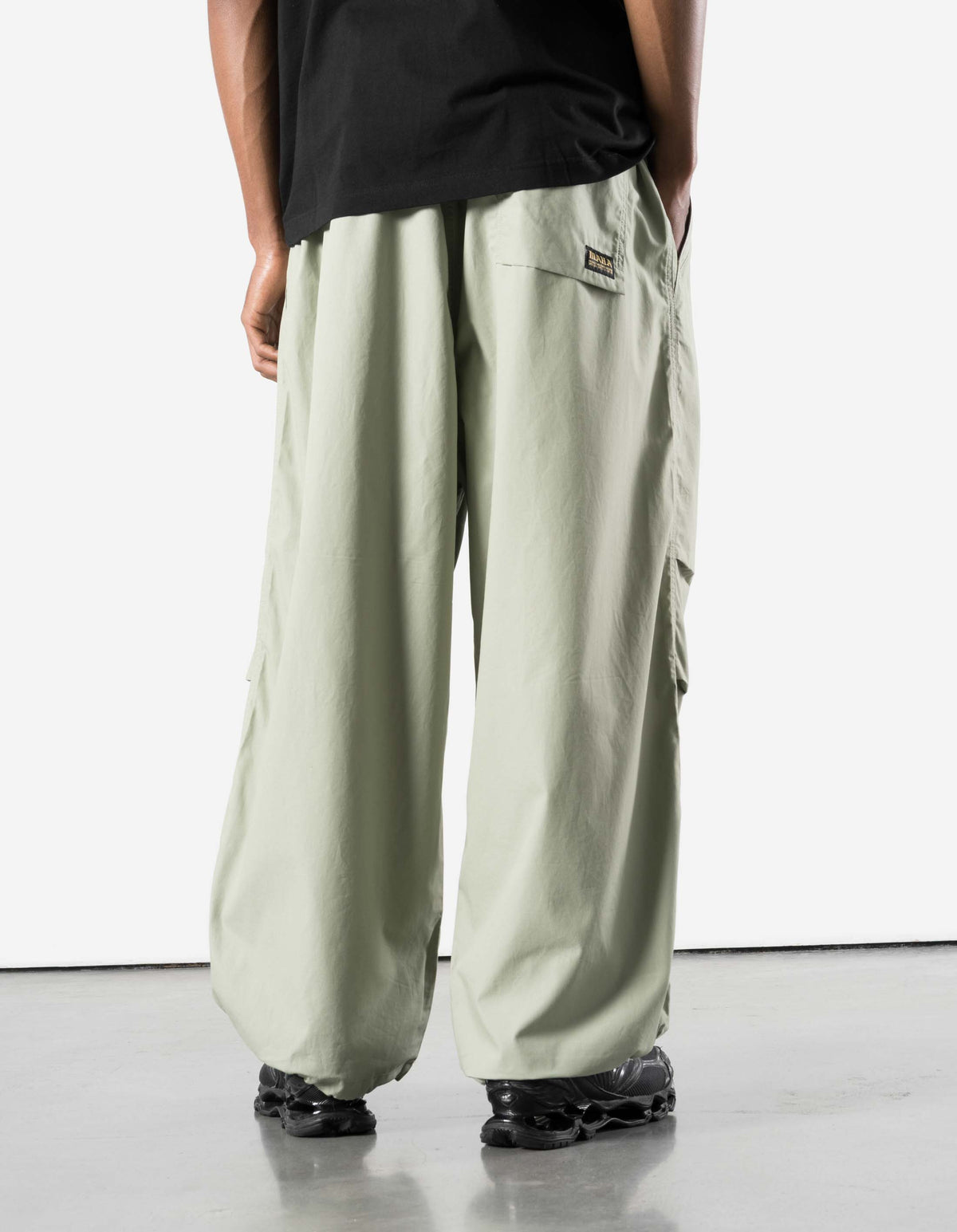 7699 Maha Overpants Sage