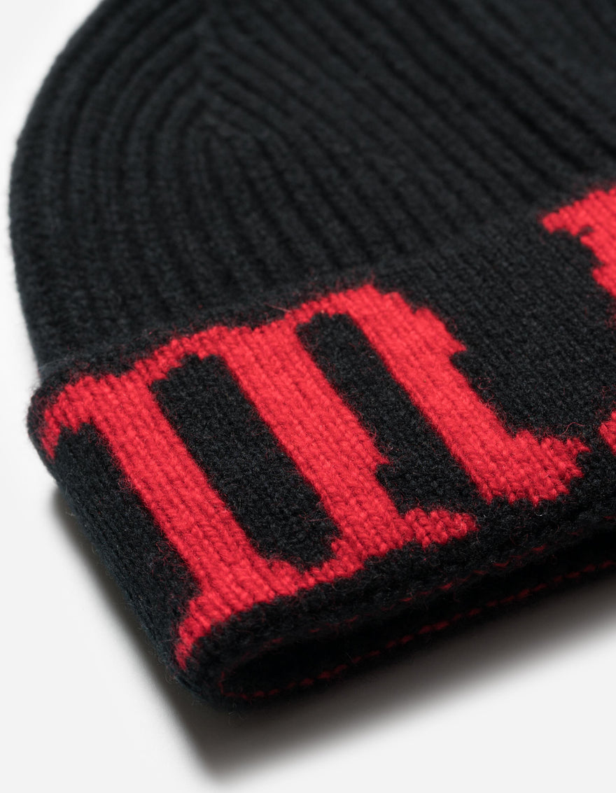 7766 Maha Knitted Beanie Black