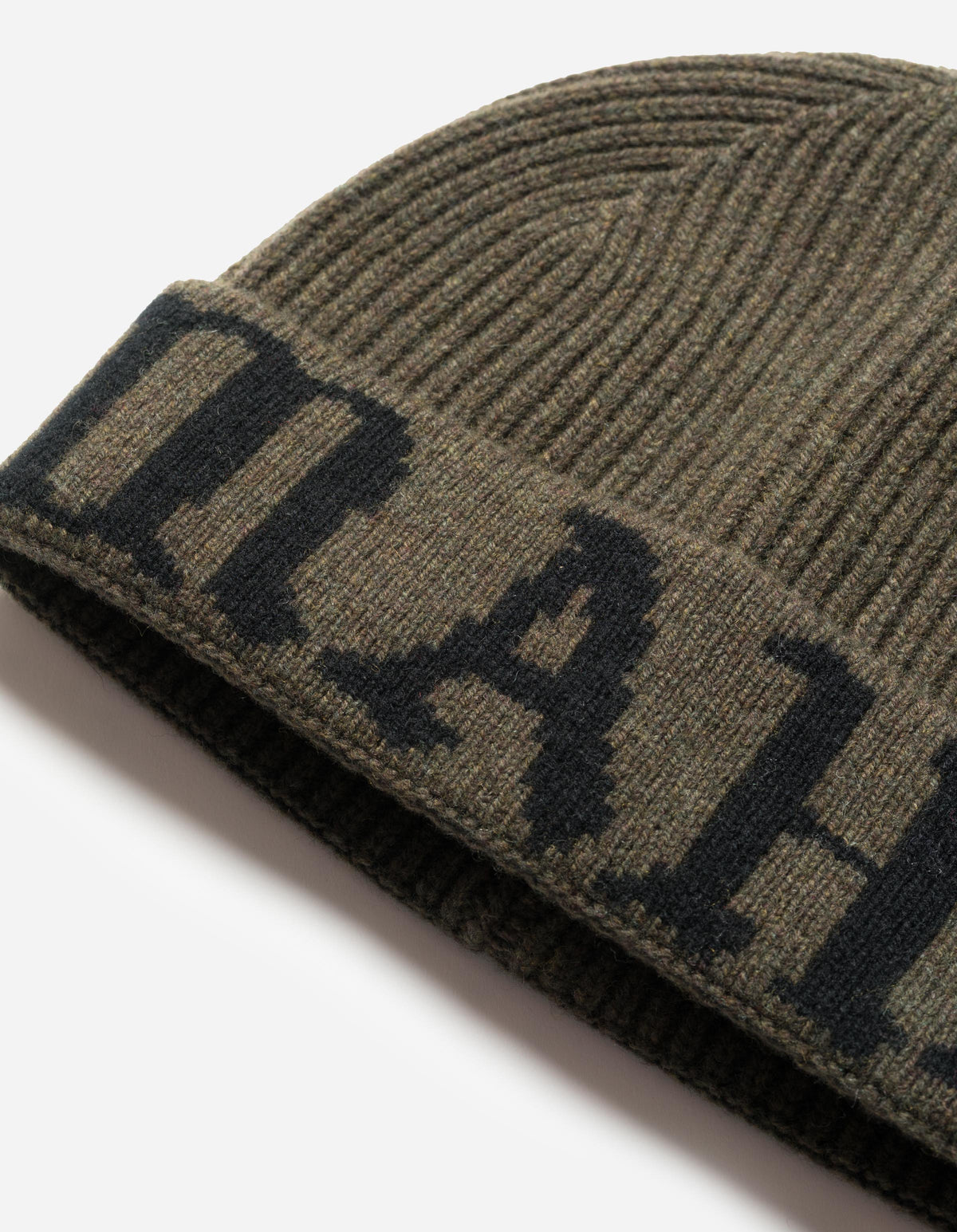 7766 Maha Knitted Beanie Olive