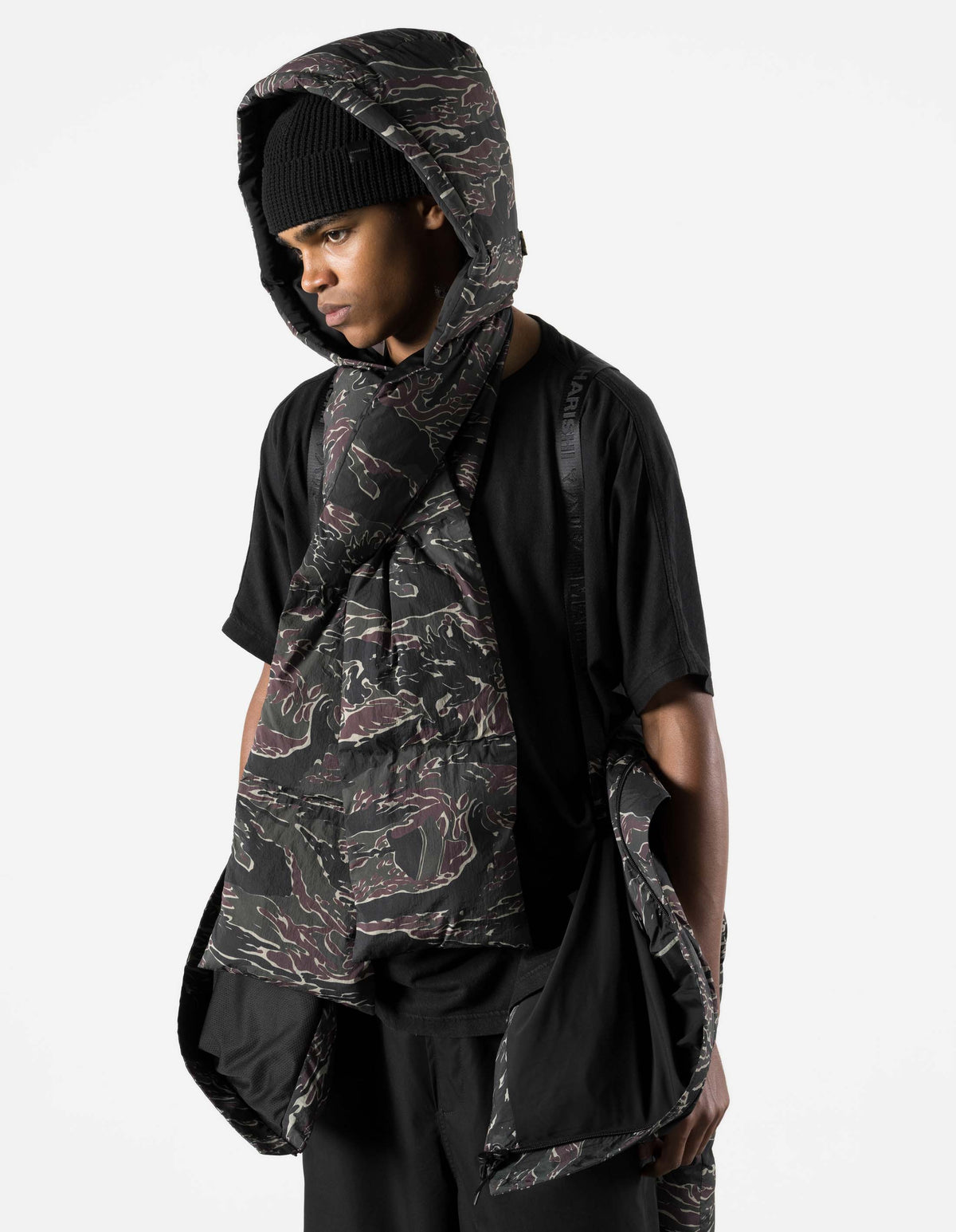 7797 Camo Hooded Puffer Scarf Jungle