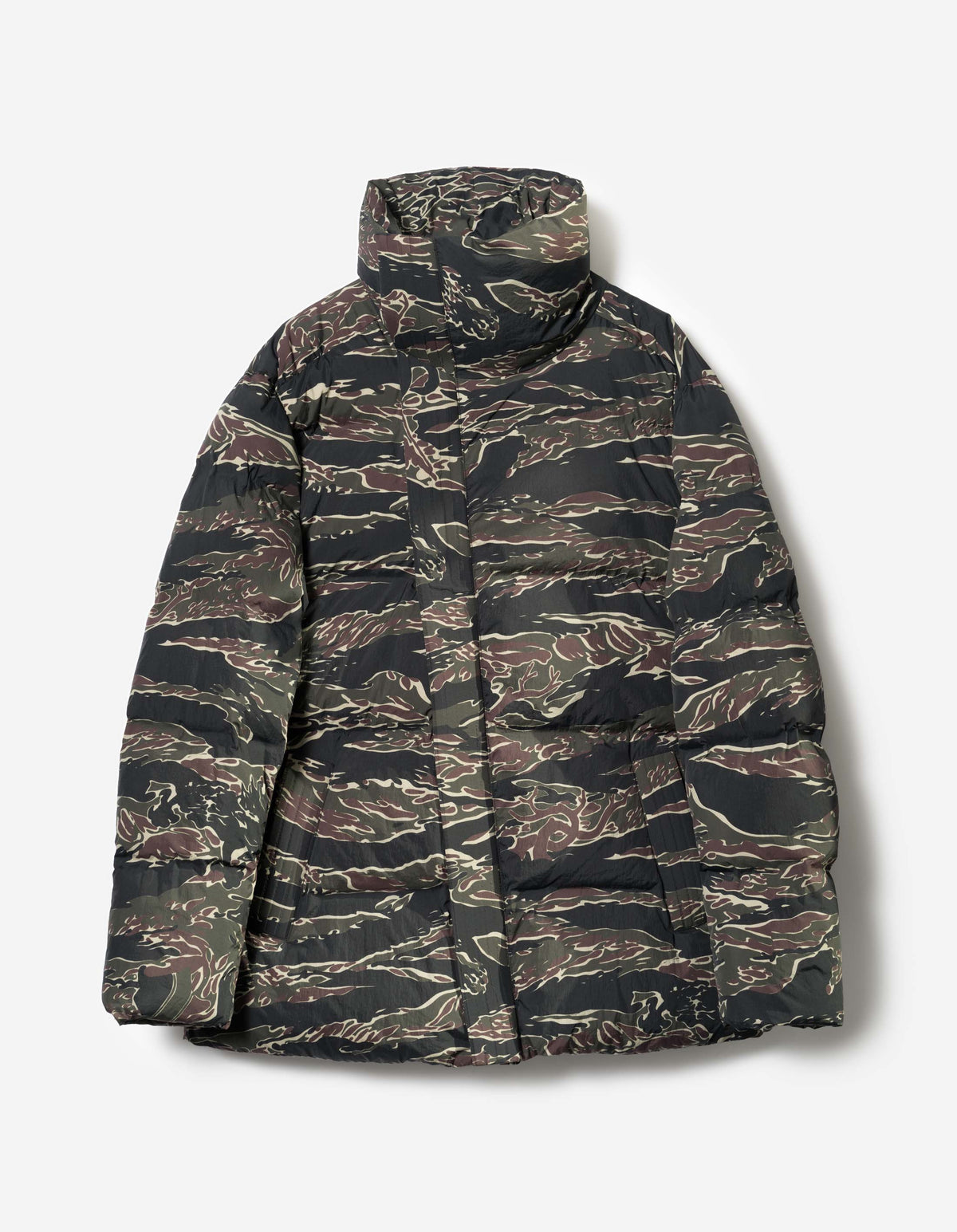 7799 Oversized Camo Puffer Jacket Jungle