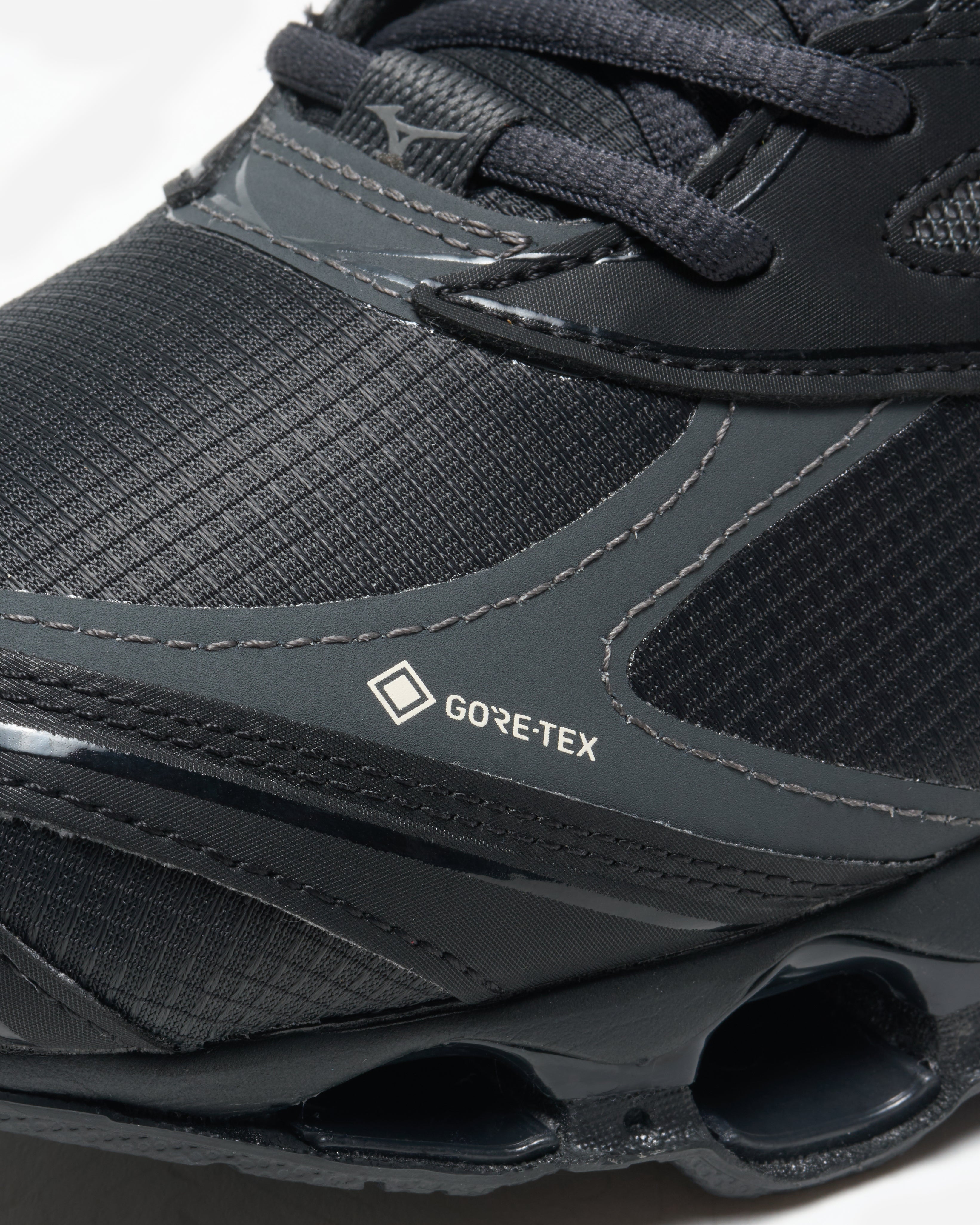 Mizuno Wave Prophecy LS GTX Black Sand/Black – Maharishi