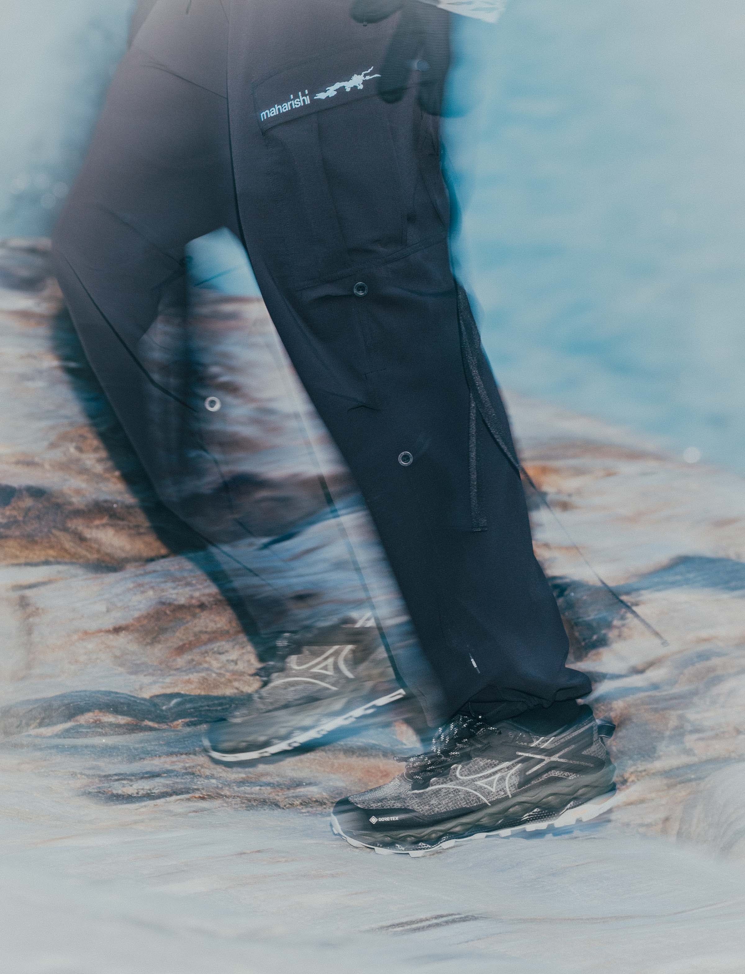 Maharishi Mizuno Pointillist Wave Mujin GTX