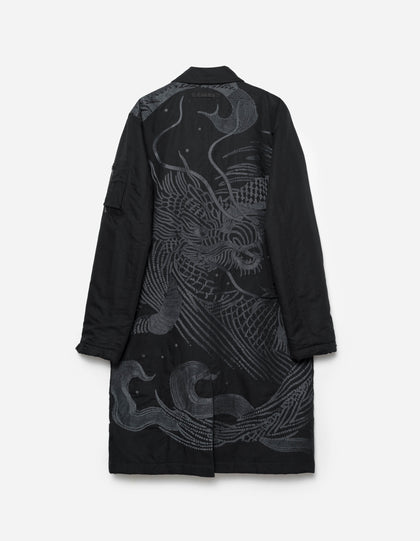 2210 Linear Snow Dragon Embroidered MA Mac Coat Black