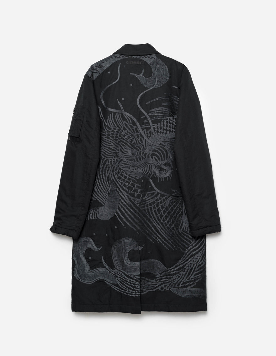 2210 Linear Snow Dragon Embroidered MA Mac Coat Black