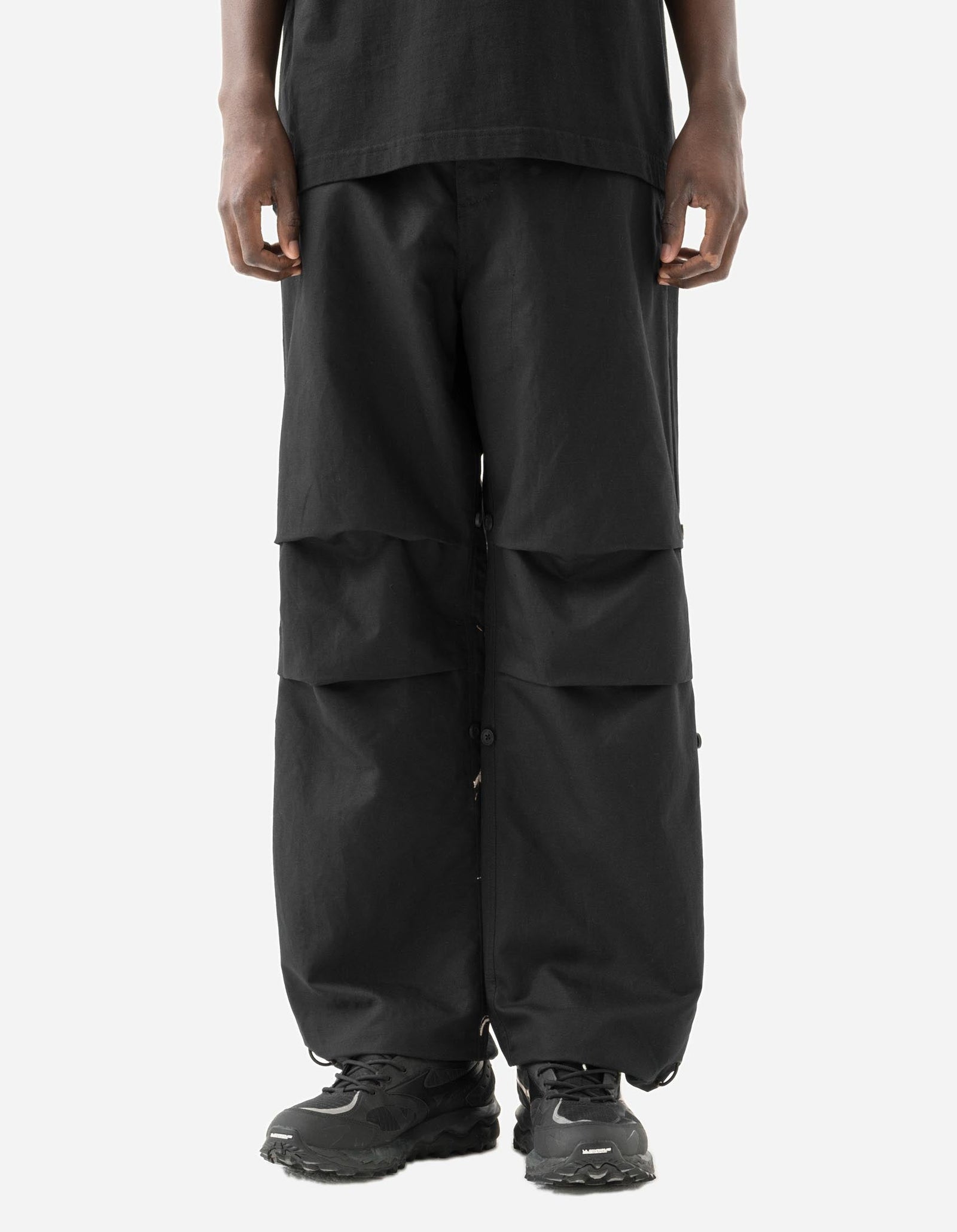 7087 The Bering Strait Embroidered Loose Snopants® Black