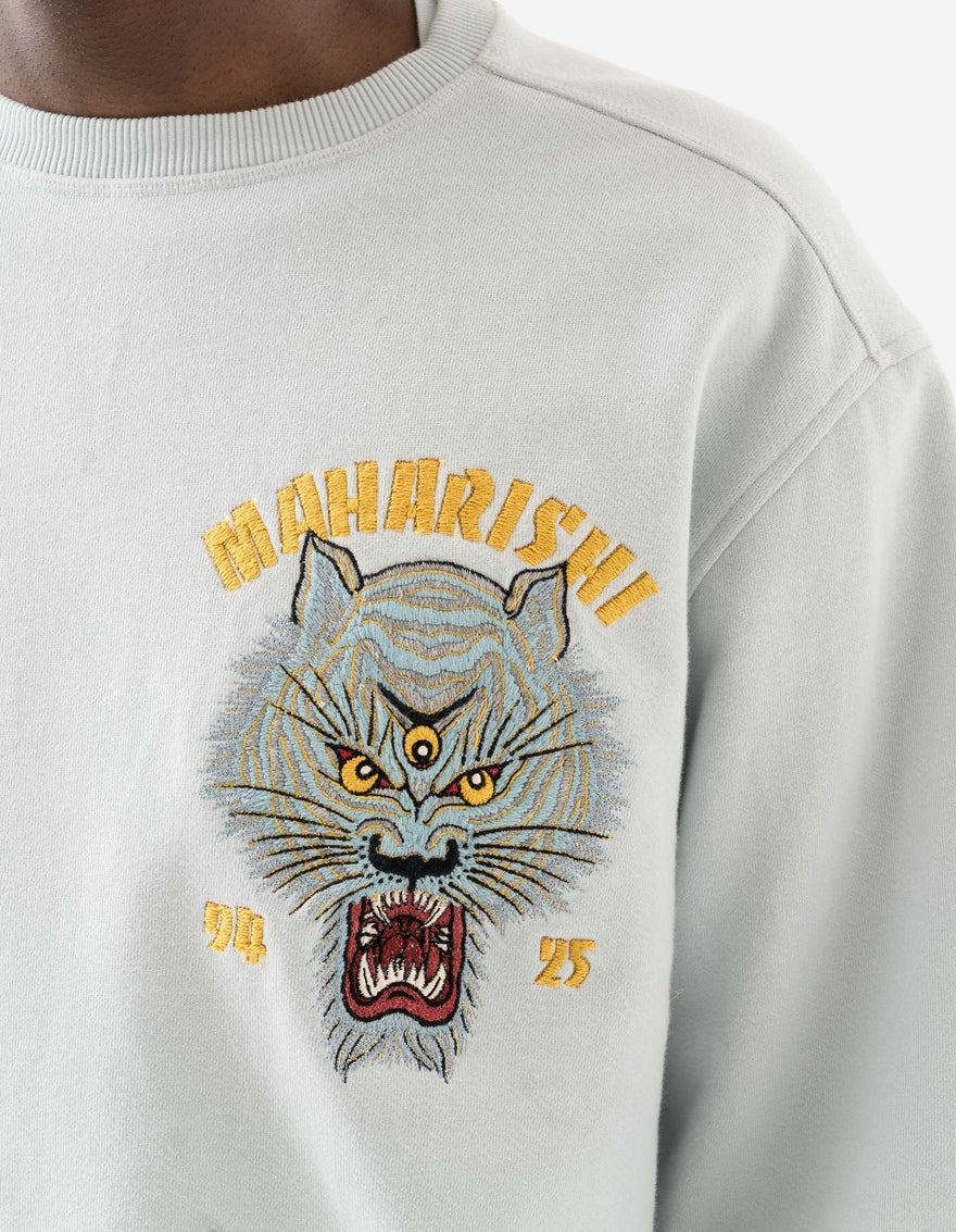 7092 Sno Panters Tour Embroidered Crew Sweat Ice Blue
