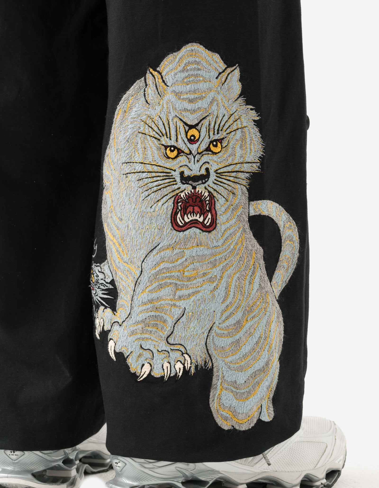 7094 Sno Panters Embroidered Loose Snopant® Black
