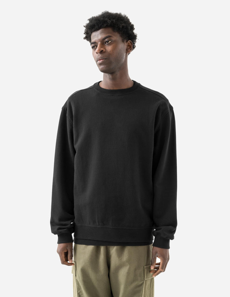 7125 Pointillist Dragon Embroidered Crew Sweat Black