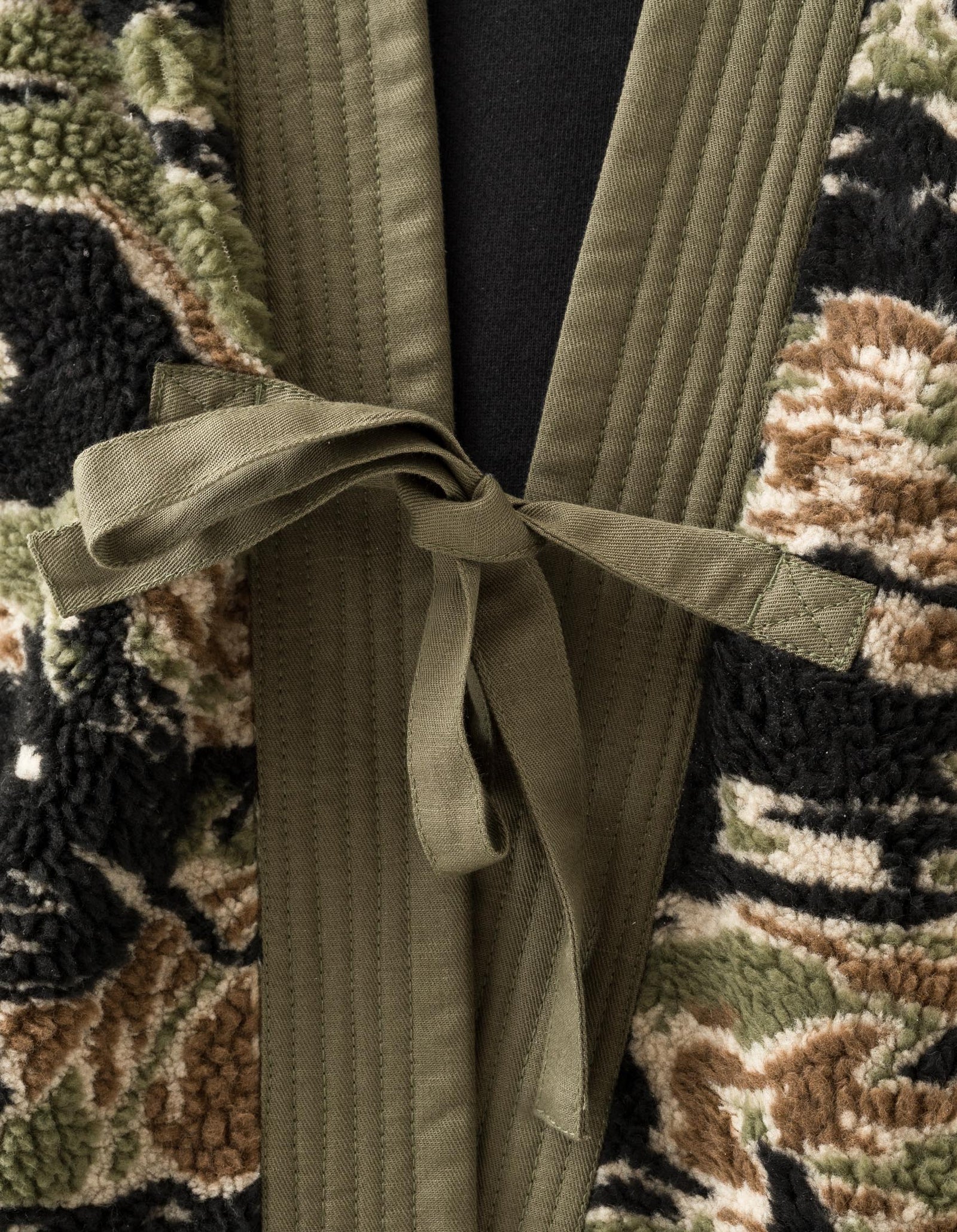 7144 Bonsai Tigerstripe Fleece Kimono Mint Gold