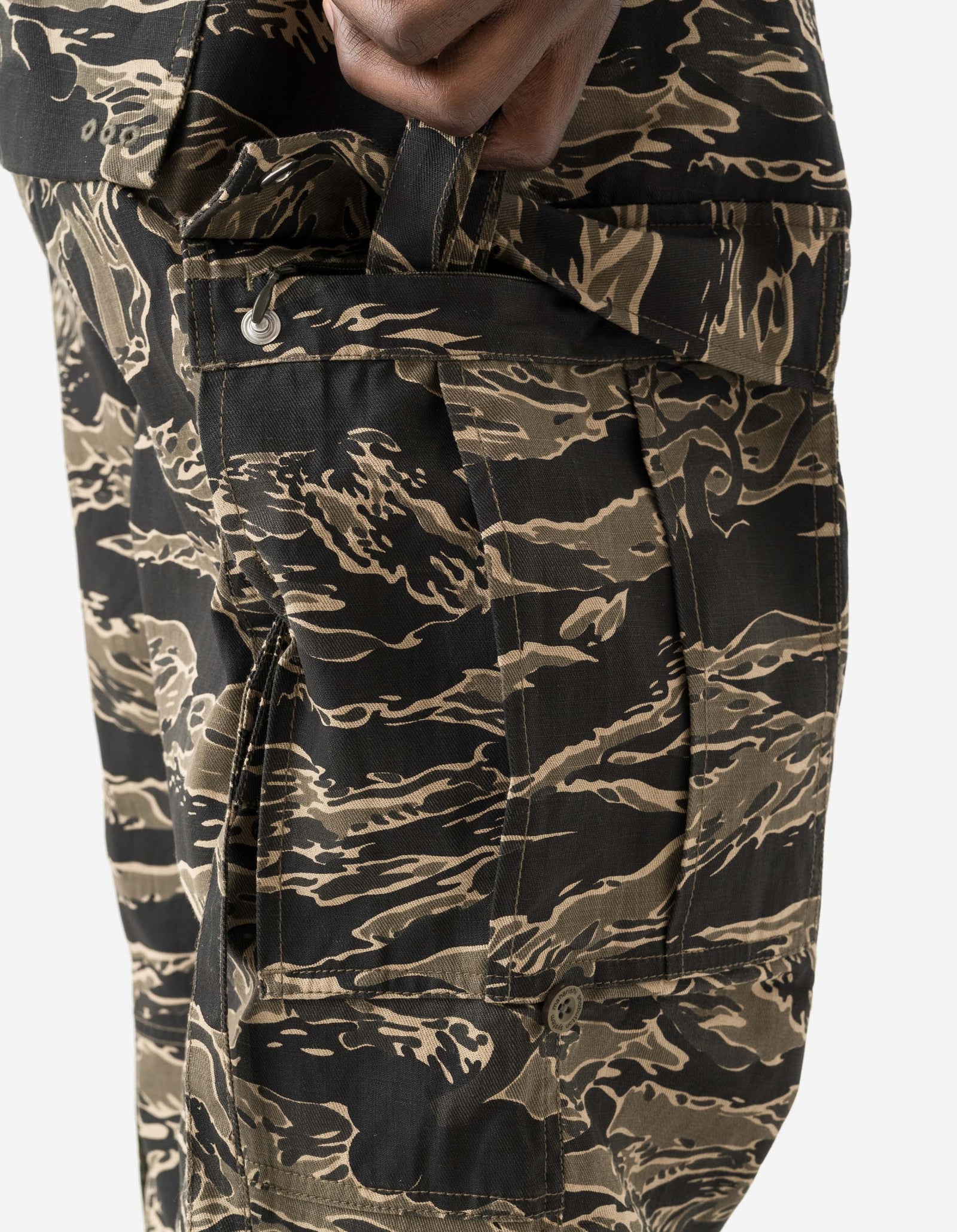 7146 Bonsai Tigerstripe Loose Snopants Mint Gold