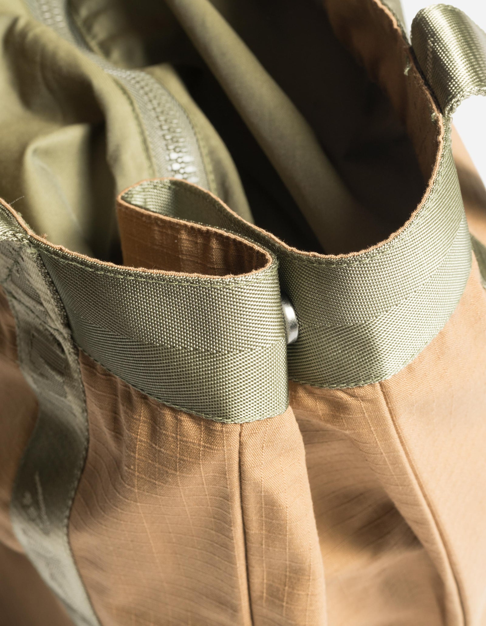 7154 Utility Tote Bag Coyote