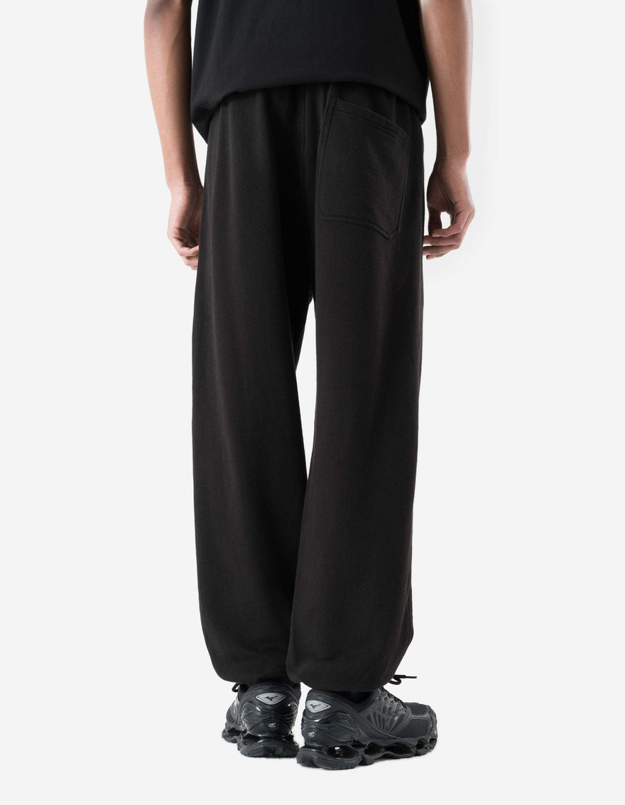 7550 Maha Script Sweatpants Black