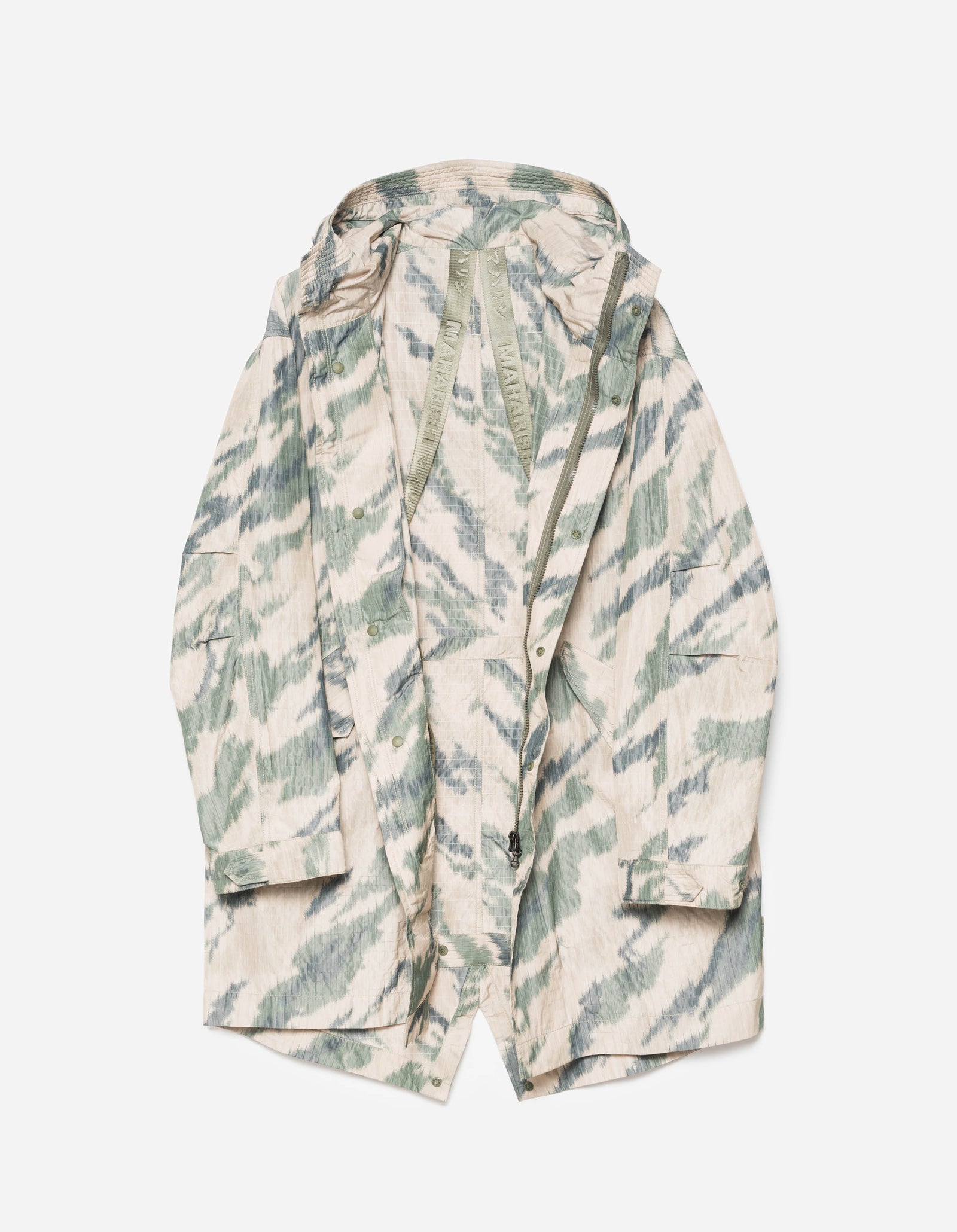 6064 Bonsai Camo Oversized SnoParka Woodland