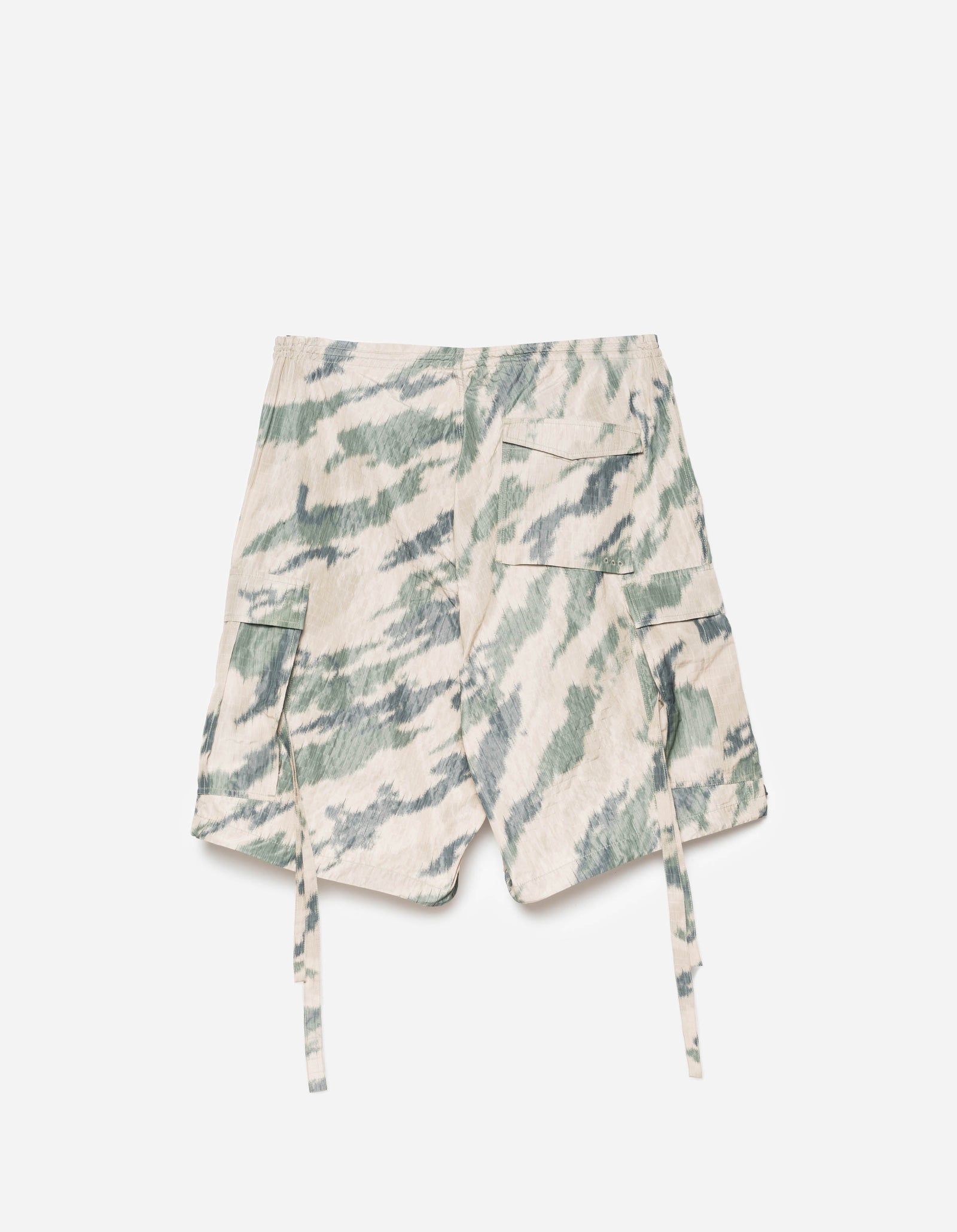 6066 Bonsai Camo Oversized Snoshorts Woodland