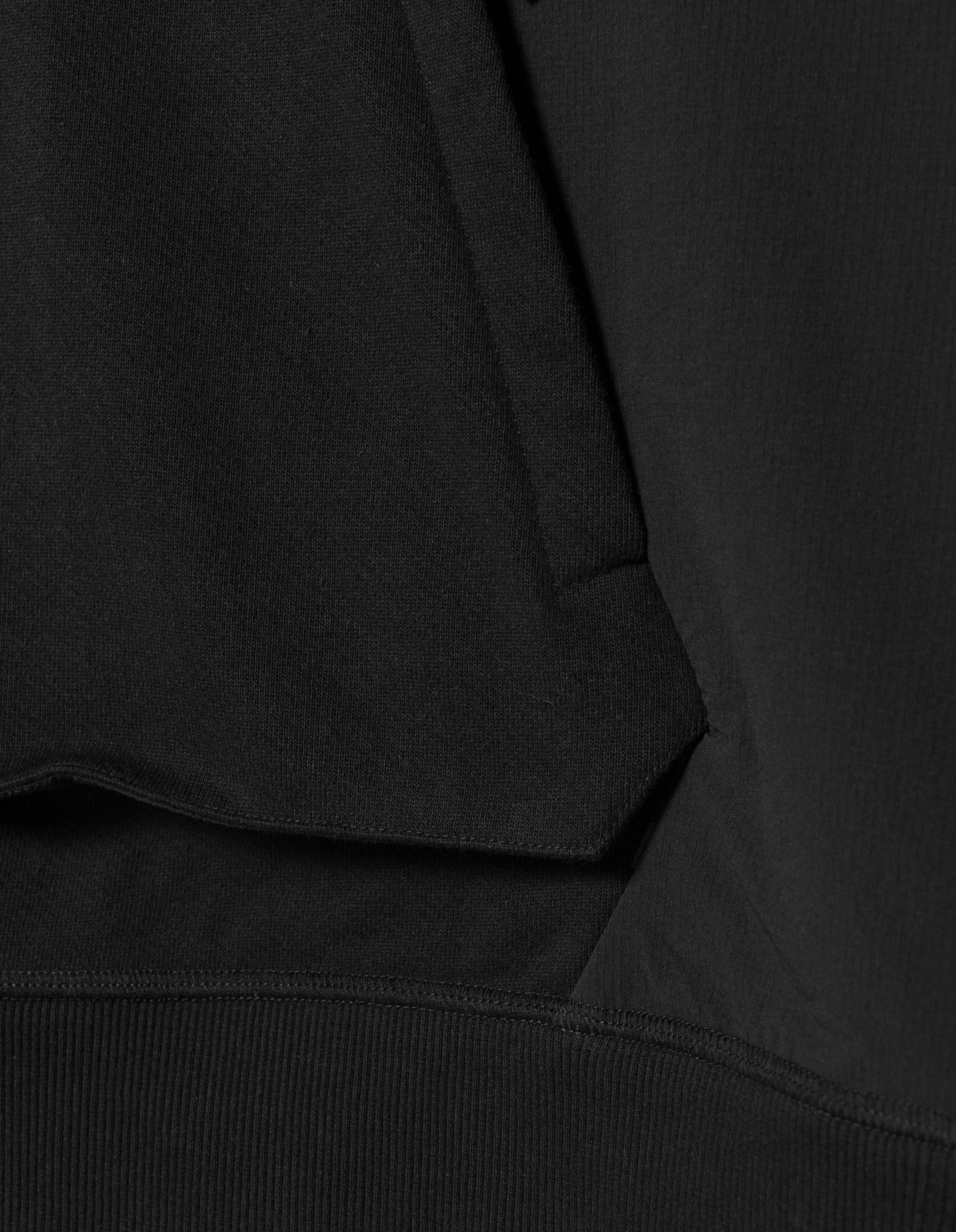 6211 Cordura® Tech Organic Crew Sweat Black