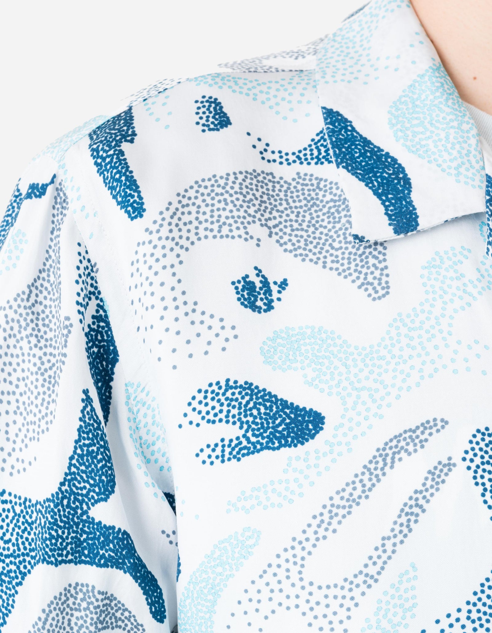 7084 DPM: KorOm Camp Collar S/S Shirt Ice Blue