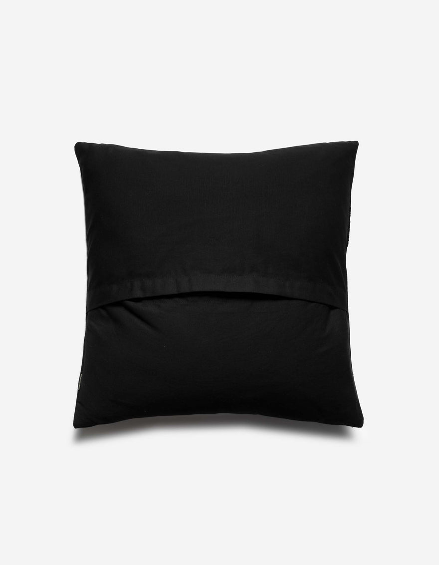 7374 Chimera Panther Cushion Black