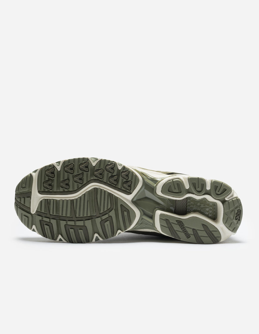 Maharishi Mizuno Fire Phoenix Wave Rider 10 Olive